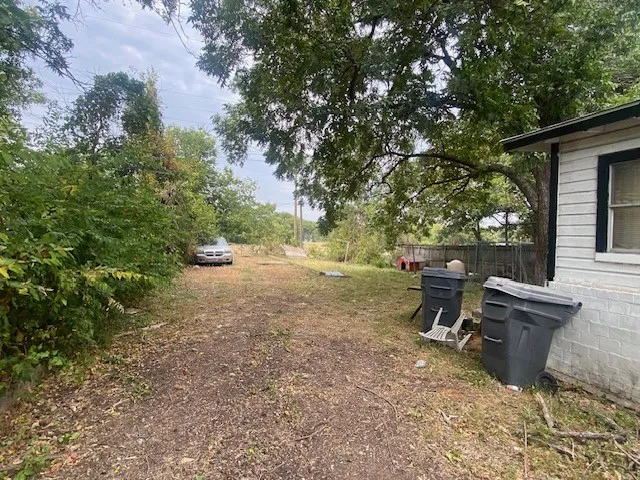 Single Family Residence For Sale in Dallas County , 1419 Presidio Avenue, Dallas, Texas 75216, 3 Bedroom, 2 Bathroom, Garage spaces, 1,320 Sqft, built in 1936, mls#21367144, Real Estate Agent in Dallas, Homes For Sale in Dallas county, Homes For Sale in Dallas, Realtor in Dallas Texas, Real Estate Brokerage Independent Realty Texas, Luminita Cordes Realtor