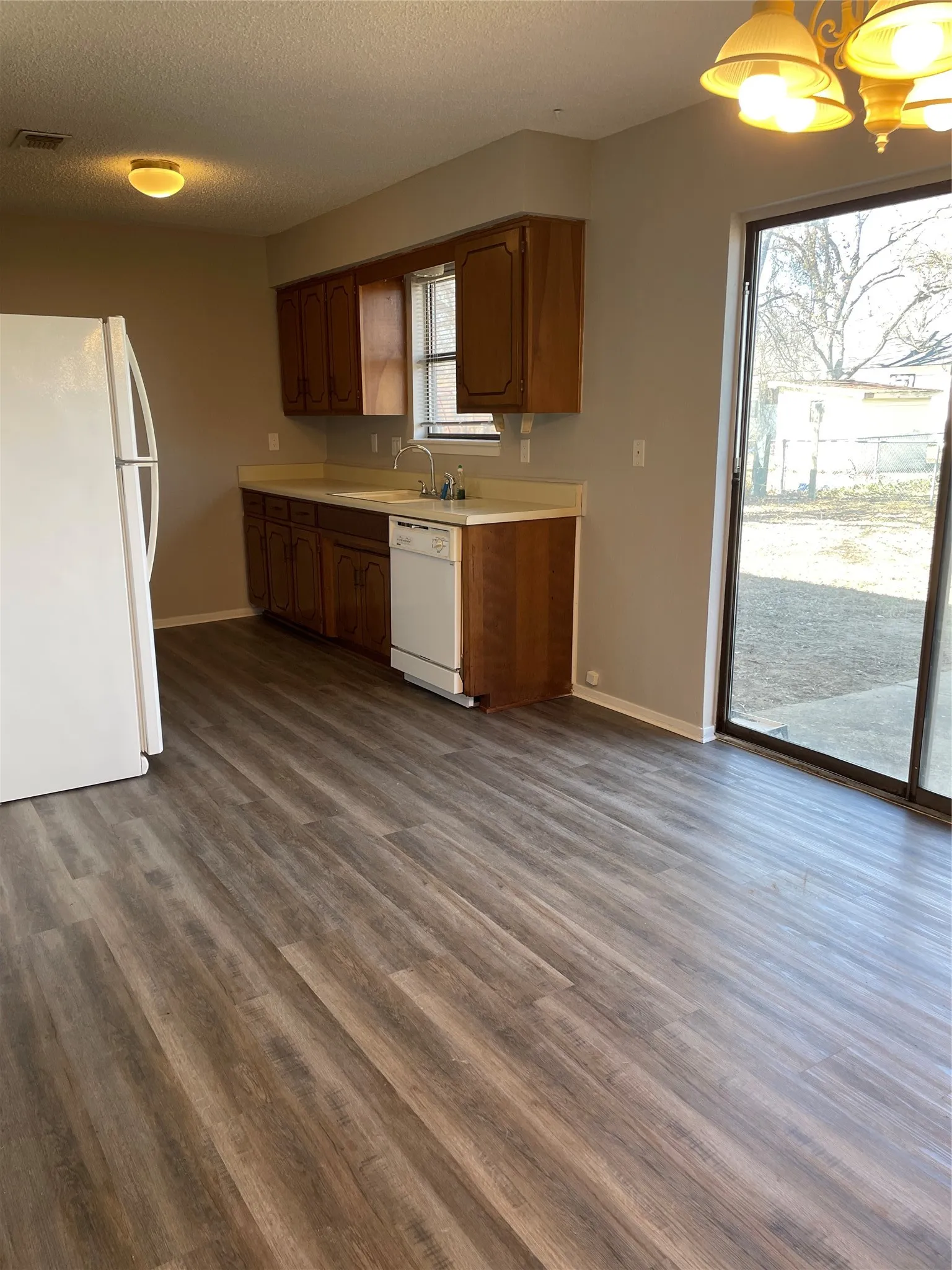 Duplex For Sale in Hopkins County , 419 & 421 Mcgrede Drive, Sulphur Springs, Texas 75482, 3 Bedroom, 2 Bathroom, Garage spaces, 0 Sqft, built in 1984, Price $430,000, mls#21367148, Real Estate Agent in Sulphur Springs, Homes For Sale in Hopkins county, Homes For Sale in Sulphur Springs, Realtor in Sulphur Springs Texas, Real Estate Brokerage Independent Realty Texas, Luminita Cordes Realtor