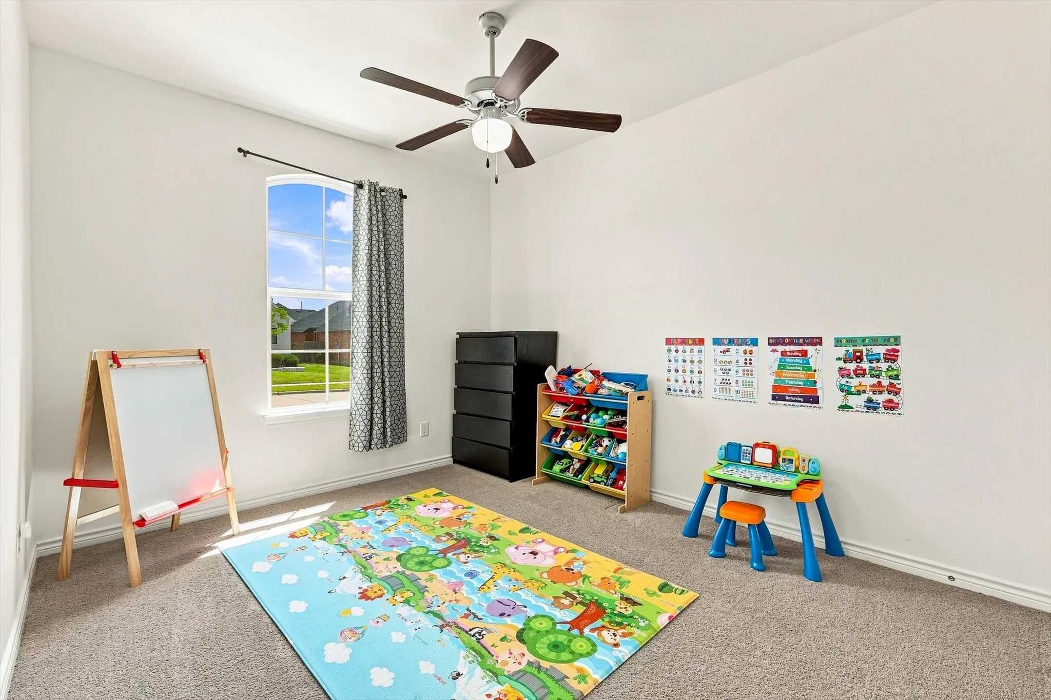 Single Family Residence For Rent in Denton County , 2812 Dunbar Drive, Northlake, Texas 76247, 4 Bedroom, 4 Bathroom, 3 Garage spaces, 3,383 Sqft, built in 2023, mls#21366751, Real Estate Agent in Northlake, Homes For Rent in Denton county, Homes For Rent in Northlake, Realtor in Northlake Texas, Real Estate Brokerage Independent Realty Texas, Luminita Cordes Realtor