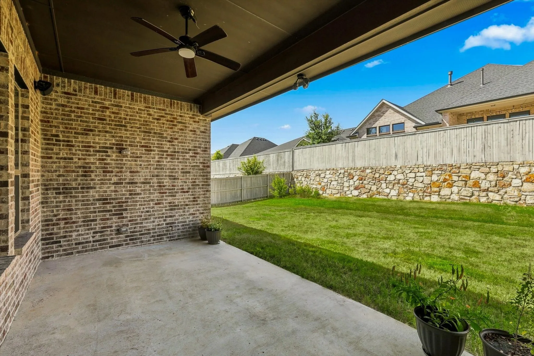 Single Family Residence For Rent in Denton County , 2812 Dunbar Drive, Northlake, Texas 76247, 4 Bedroom, 4 Bathroom, 3 Garage spaces, 3,383 Sqft, built in 2023, mls#21366751, Real Estate Agent in Northlake, Homes For Rent in Denton county, Homes For Rent in Northlake, Realtor in Northlake Texas, Real Estate Brokerage Independent Realty Texas, Luminita Cordes Realtor
