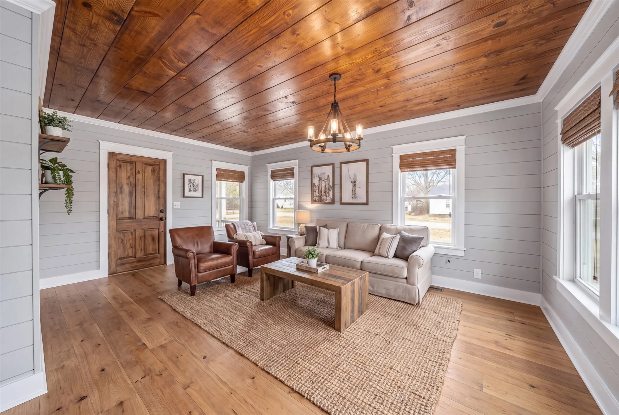 Virtually Altered. Wood-finish ceiling panels complement light wood-finish flooring