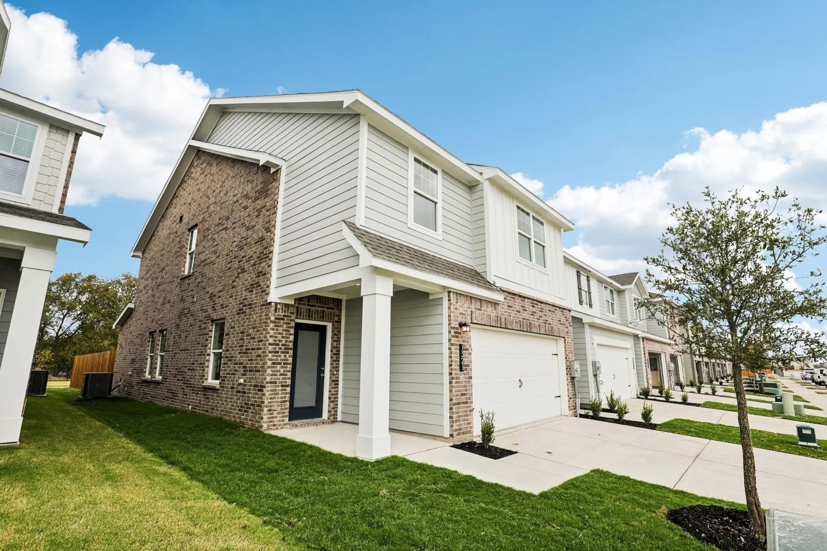 Townhouse For Sale in Collin County , 1513 Lake Alpine Trail, Anna, Texas 75409, 4 Bedroom, 2 Bathroom, 2 Garage spaces, 1,904 Sqft, built in 2026, mls#21367161, Real Estate Agent in Anna, Homes For Sale in Collin county, Homes For Sale in Anna, Realtor in Anna Texas, Real Estate Brokerage Independent Realty Texas, Luminita Cordes Realtor