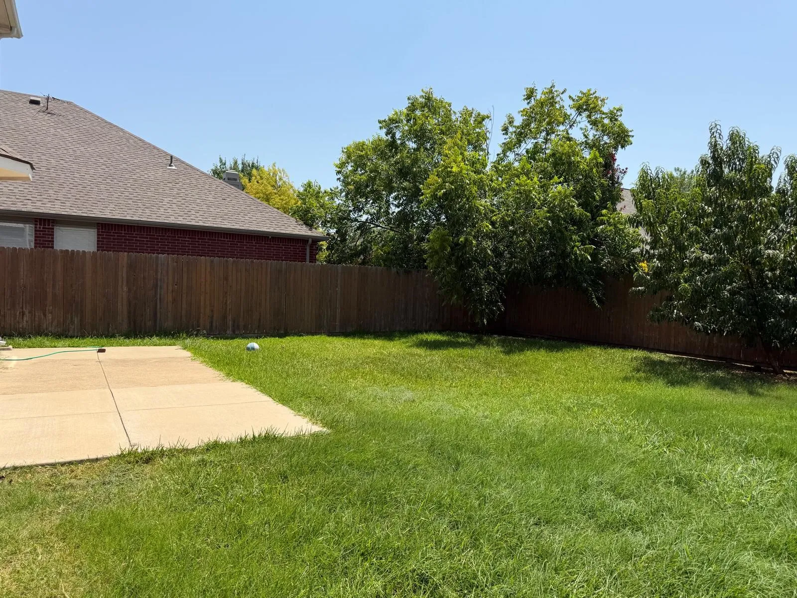 Single Family Residence For Sale in Collin County , 3104 Deleon Drive, Plano, Texas 75025, 3 Bedroom, 3 Bathroom, 2 Garage spaces, 2,279 Sqft, built in 2001, mls#21367171, Real Estate Agent in Plano, Homes For Sale in Collin county, Homes For Sale in Plano, Realtor in Plano Texas, Real Estate Brokerage Independent Realty Texas, Luminita Cordes Realtor