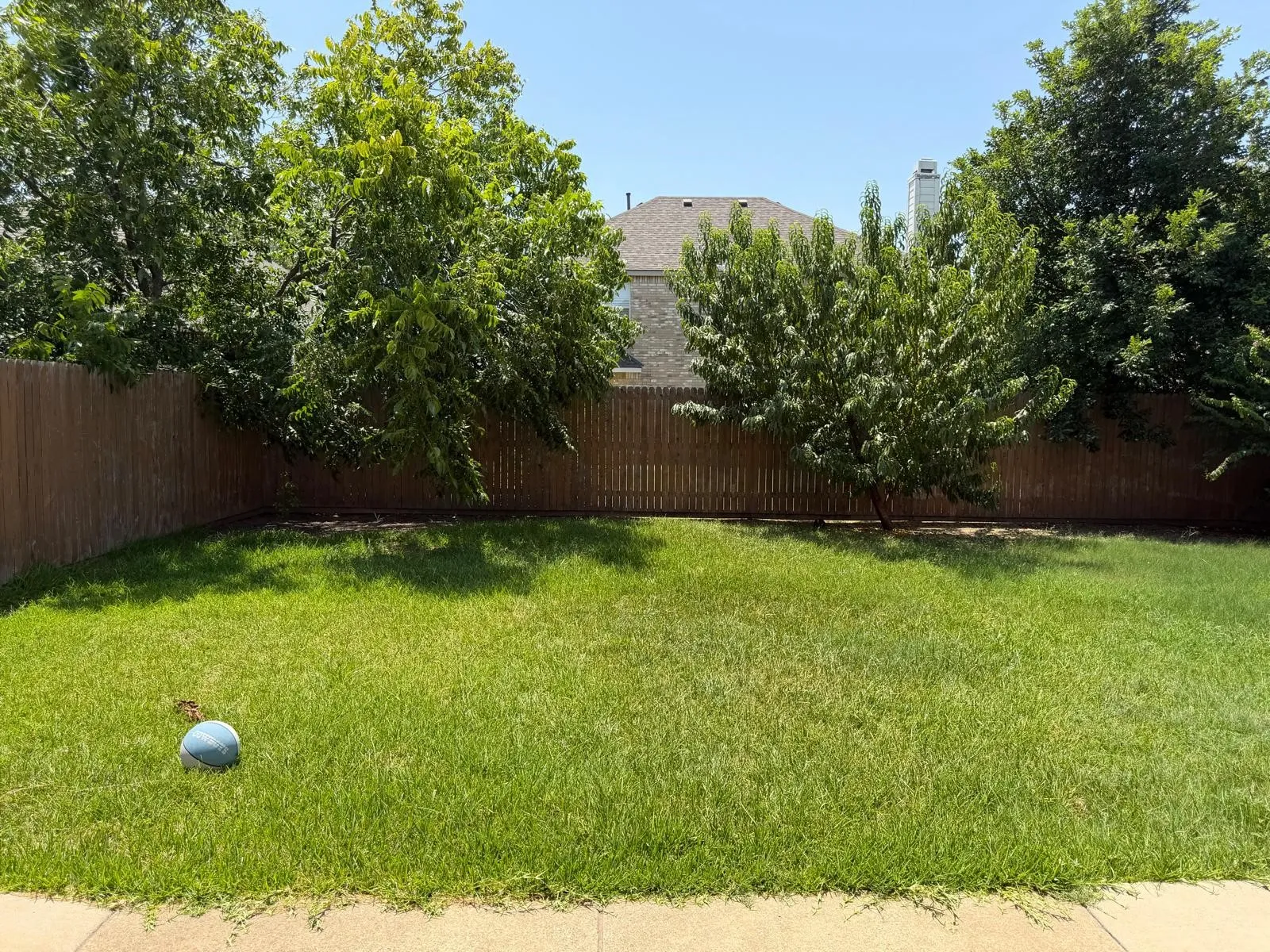 Single Family Residence For Sale in Collin County , 3104 Deleon Drive, Plano, Texas 75025, 3 Bedroom, 3 Bathroom, 2 Garage spaces, 2,279 Sqft, built in 2001, mls#21367171, Real Estate Agent in Plano, Homes For Sale in Collin county, Homes For Sale in Plano, Realtor in Plano Texas, Real Estate Brokerage Independent Realty Texas, Luminita Cordes Realtor