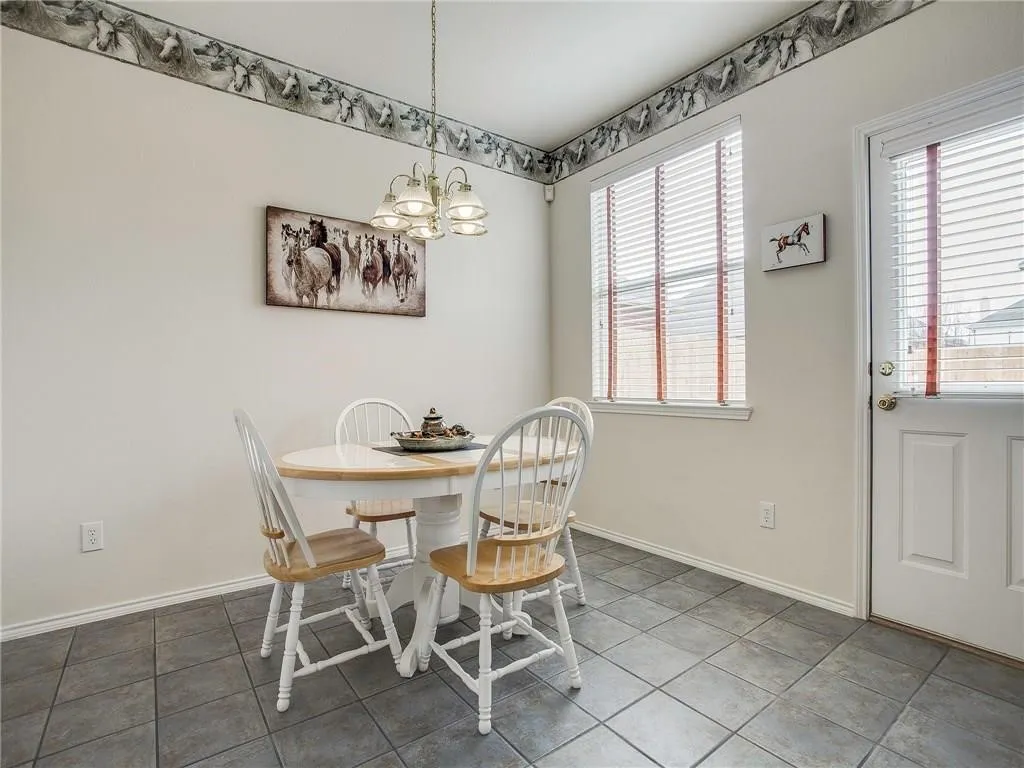 Single Family Residence For Sale in Collin County , 3104 Deleon Drive, Plano, Texas 75025, 3 Bedroom, 3 Bathroom, 2 Garage spaces, 2,279 Sqft, built in 2001, mls#21367171, Real Estate Agent in Plano, Homes For Sale in Collin county, Homes For Sale in Plano, Realtor in Plano Texas, Real Estate Brokerage Independent Realty Texas, Luminita Cordes Realtor