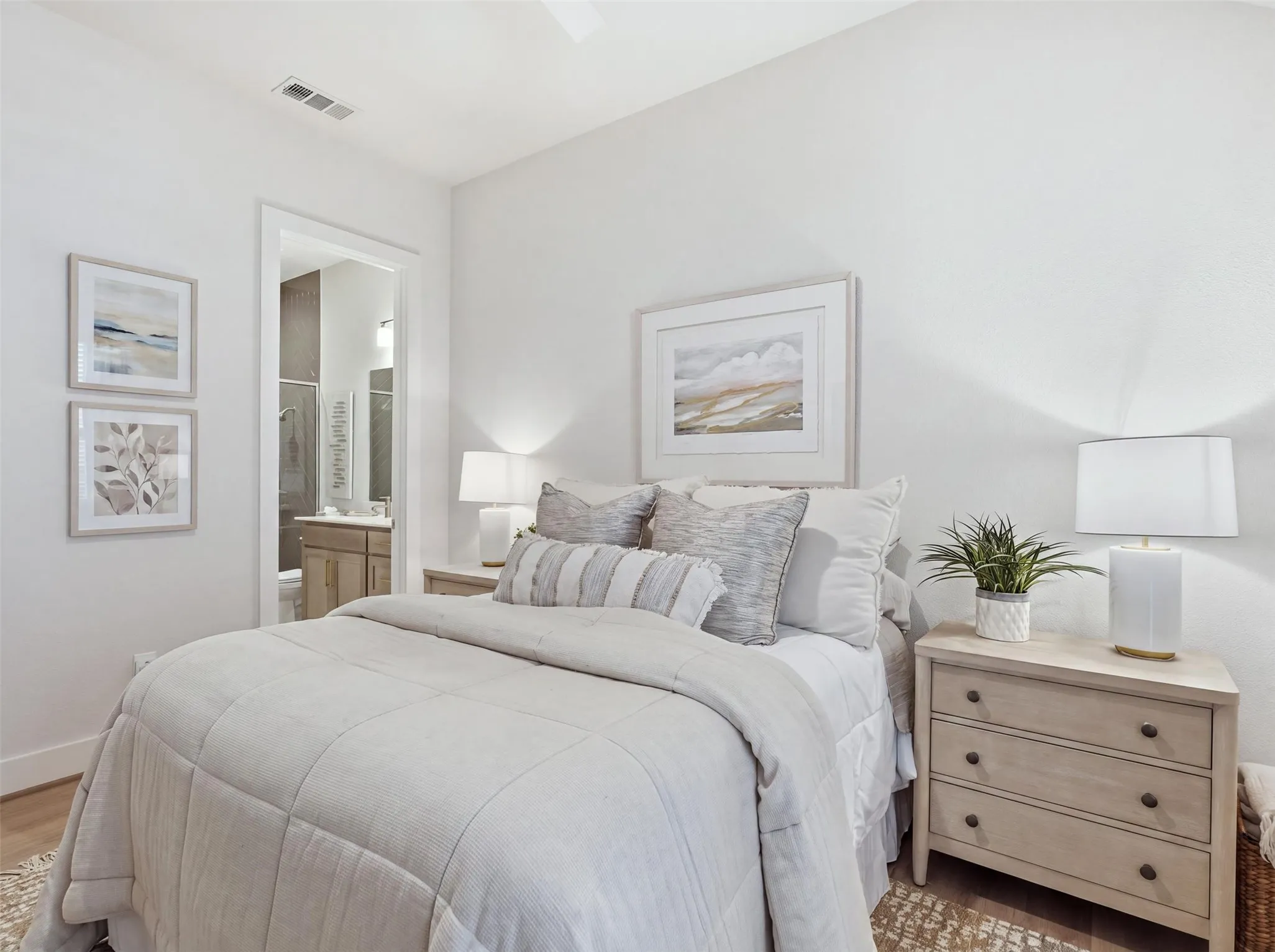 Single Family Residence For Sale in Ellis County , 4610 Timberdrift Street, Midlothian, Texas 76065, 4 Bedroom, 4 Bathroom, 3 Garage spaces, 2,944 Sqft, built in 2024, mls#21367173, Real Estate Agent in Midlothian, Homes For Sale in Ellis county, Homes For Sale in Midlothian, Realtor in Midlothian Texas, Real Estate Brokerage Independent Realty Texas, Luminita Cordes Realtor