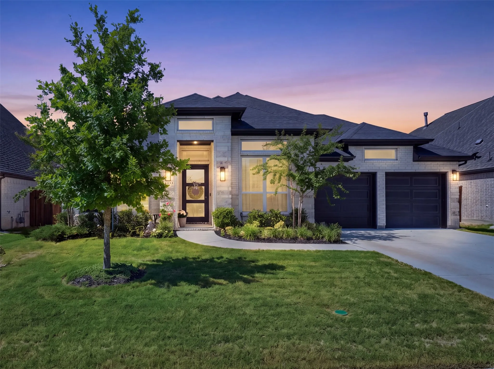 Single Family Residence For Sale in Ellis County , 4610 Timberdrift Street, Midlothian, Texas 76065, 4 Bedroom, 4 Bathroom, 3 Garage spaces, 2,944 Sqft, built in 2024, mls#21367173, Real Estate Agent in Midlothian, Homes For Sale in Ellis county, Homes For Sale in Midlothian, Realtor in Midlothian Texas, Real Estate Brokerage Independent Realty Texas, Luminita Cordes Realtor