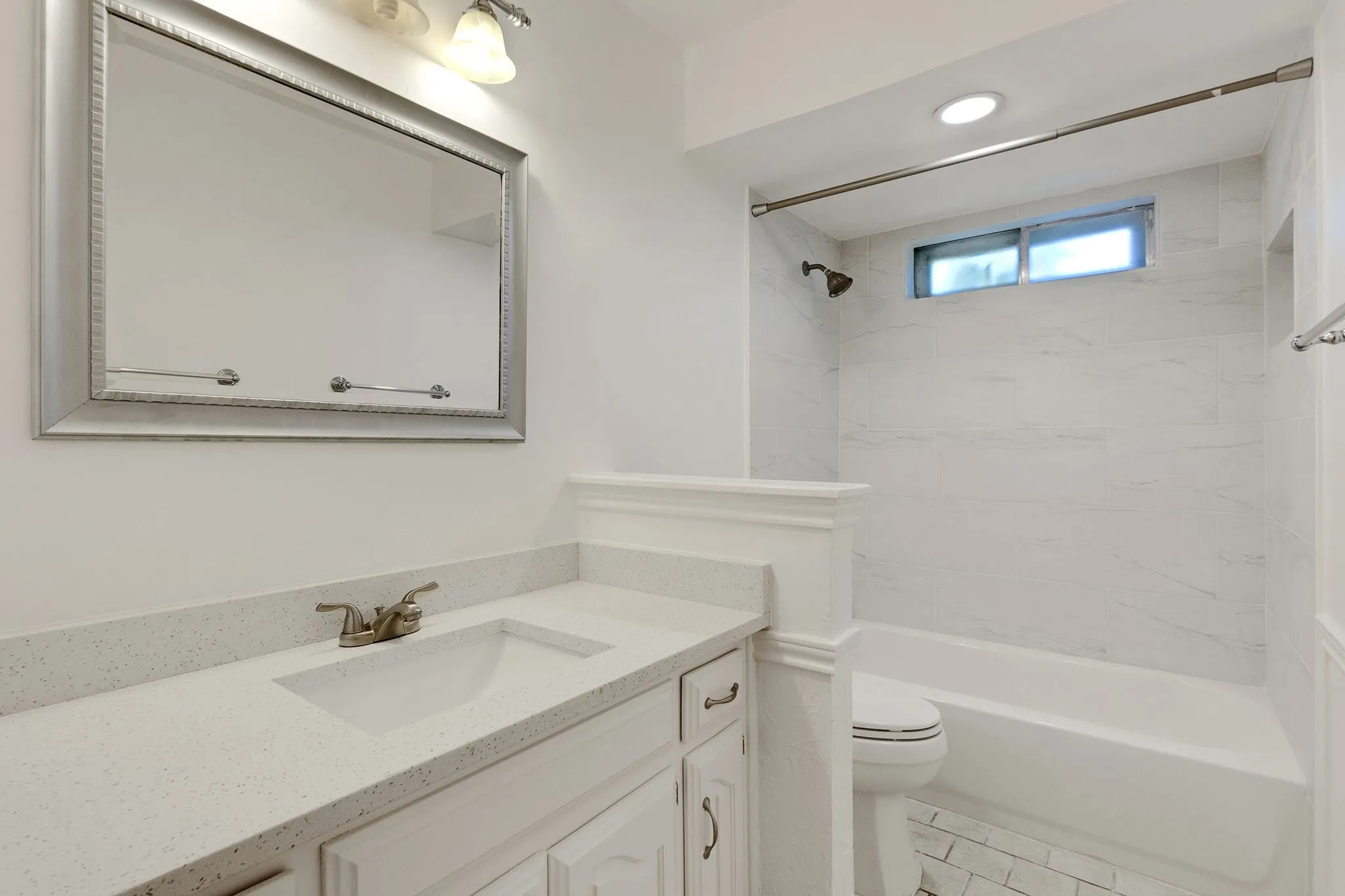 Single Family Residence For Rent in Collin County , 2207 Glen Forest Lane, Plano, Texas 75023, 3 Bedroom, 2 Bathroom, 2 Garage spaces, 1,799 Sqft, built in 1975, mls#21367132, Real Estate Agent in Plano, Homes For Rent in Collin county, Homes For Rent in Plano, Realtor in Plano Texas, Real Estate Brokerage Independent Realty Texas, Luminita Cordes Realtor