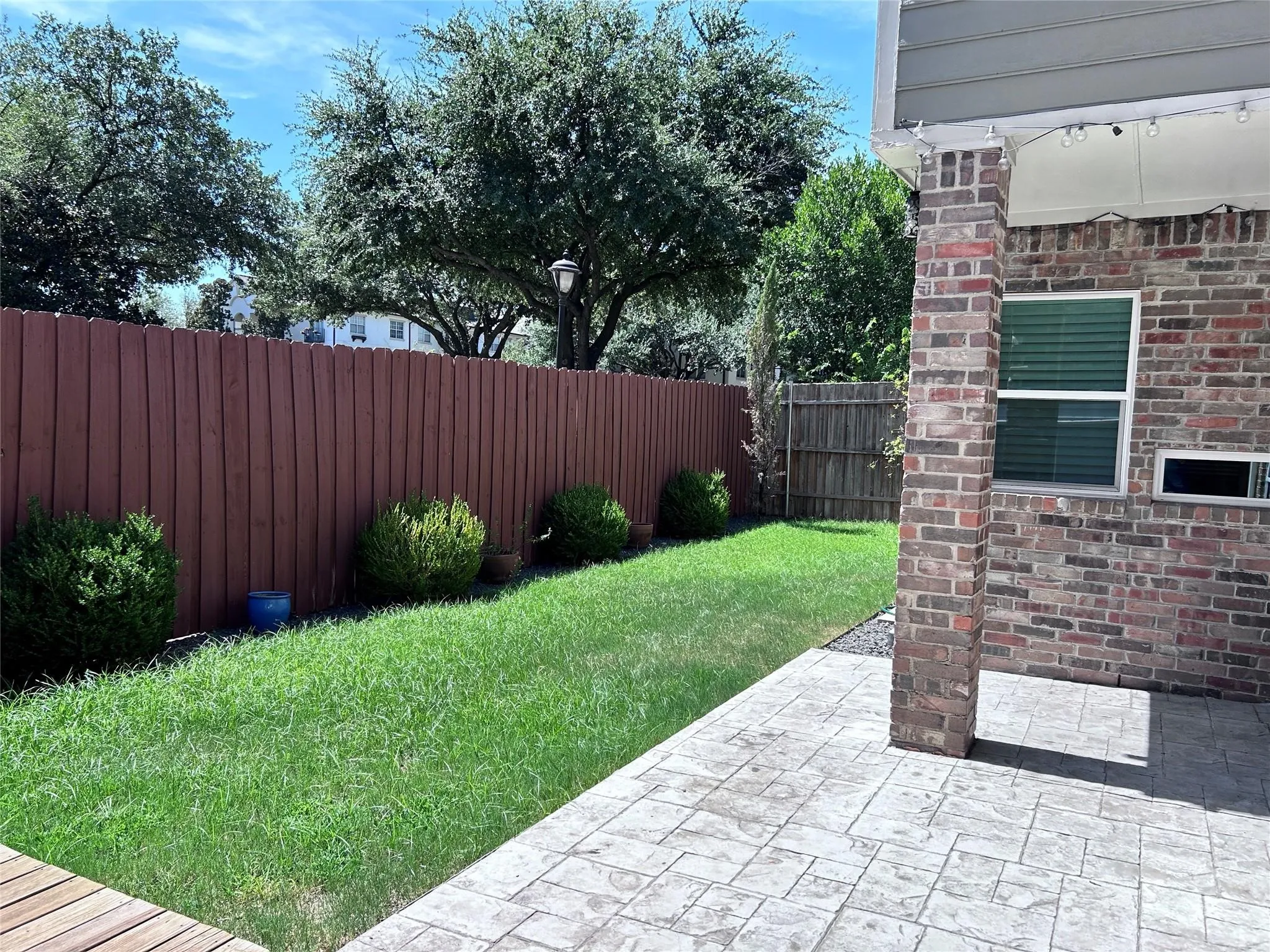 Single Family Residence For Rent in Dallas County , 2634 Lakeforest Court, Dallas, Texas 75214, 4 Bedroom, 3 Bathroom, 2 Garage spaces, 2,354 Sqft, built in 1994, mls#21367178, Real Estate Agent in Dallas, Homes For Rent in Dallas county, Homes For Rent in Dallas, Realtor in Dallas Texas, Real Estate Brokerage Independent Realty Texas, Luminita Cordes Realtor