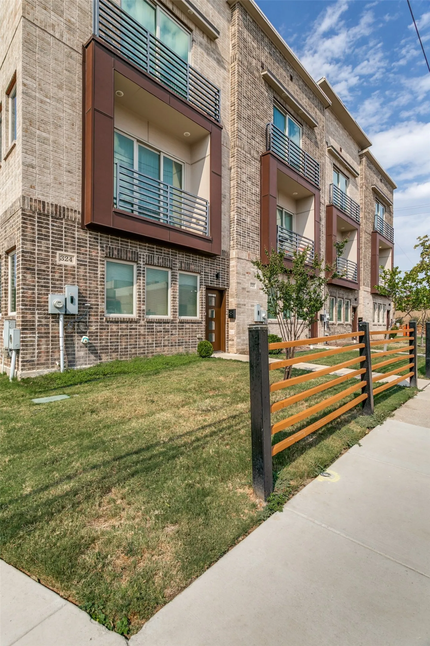 For Sale in Tarrant County , 312 Feliks Gwozdz Place, Fort Worth, Texas 76104, 8 Bedroom, 15 Bathroom, Garage spaces, 0 Sqft, built in 2020, mls#21367141, Real Estate Agent in Fort Worth, Homes For Sale in Tarrant county, Homes For Sale in Fort Worth, Realtor in Fort Worth Texas, Real Estate Brokerage Independent Realty Texas, Luminita Cordes Realtor