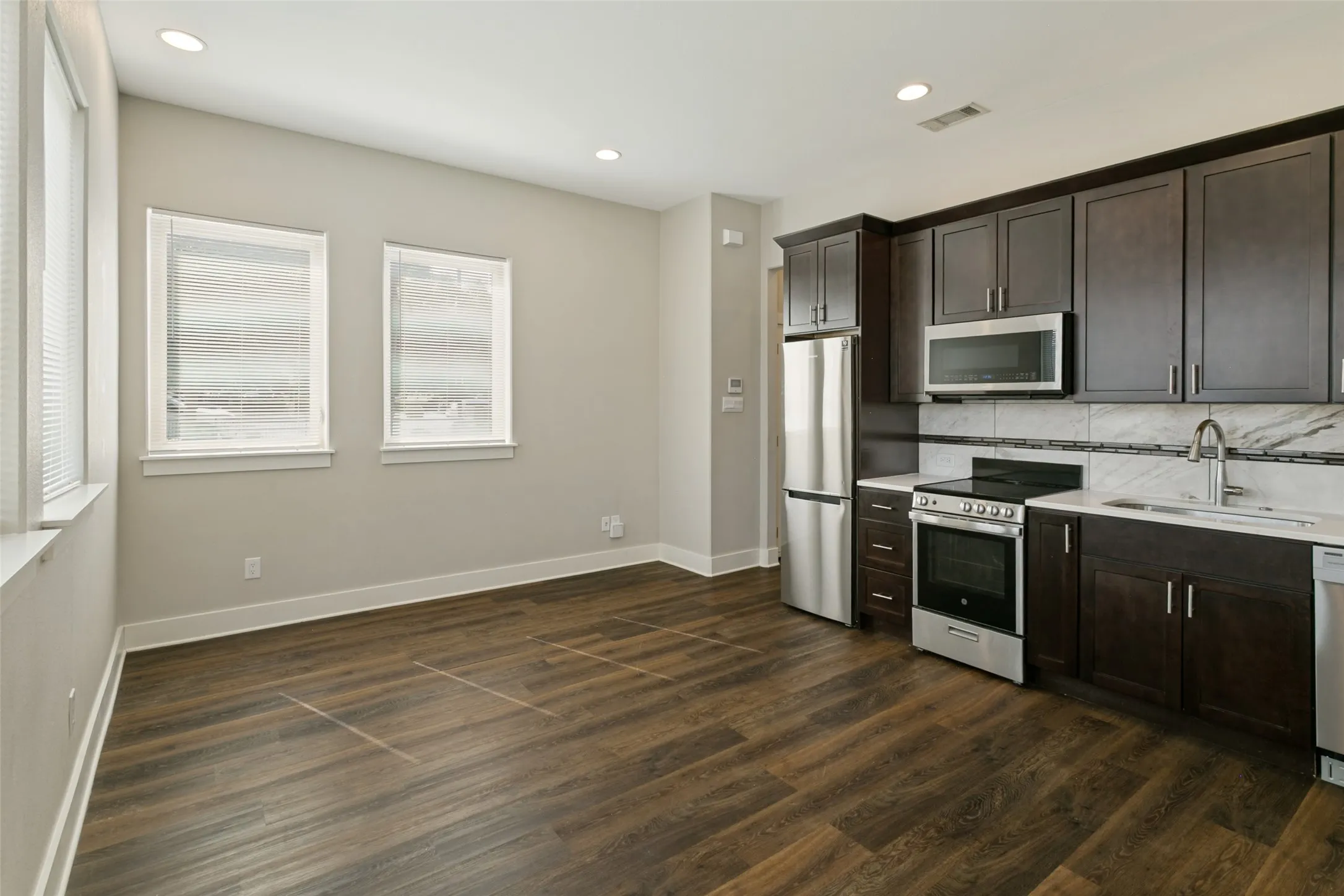 For Sale in Tarrant County , 312 Feliks Gwozdz Place, Fort Worth, Texas 76104, 8 Bedroom, 15 Bathroom, Garage spaces, 0 Sqft, built in 2020, mls#21367141, Real Estate Agent in Fort Worth, Homes For Sale in Tarrant county, Homes For Sale in Fort Worth, Realtor in Fort Worth Texas, Real Estate Brokerage Independent Realty Texas, Luminita Cordes Realtor