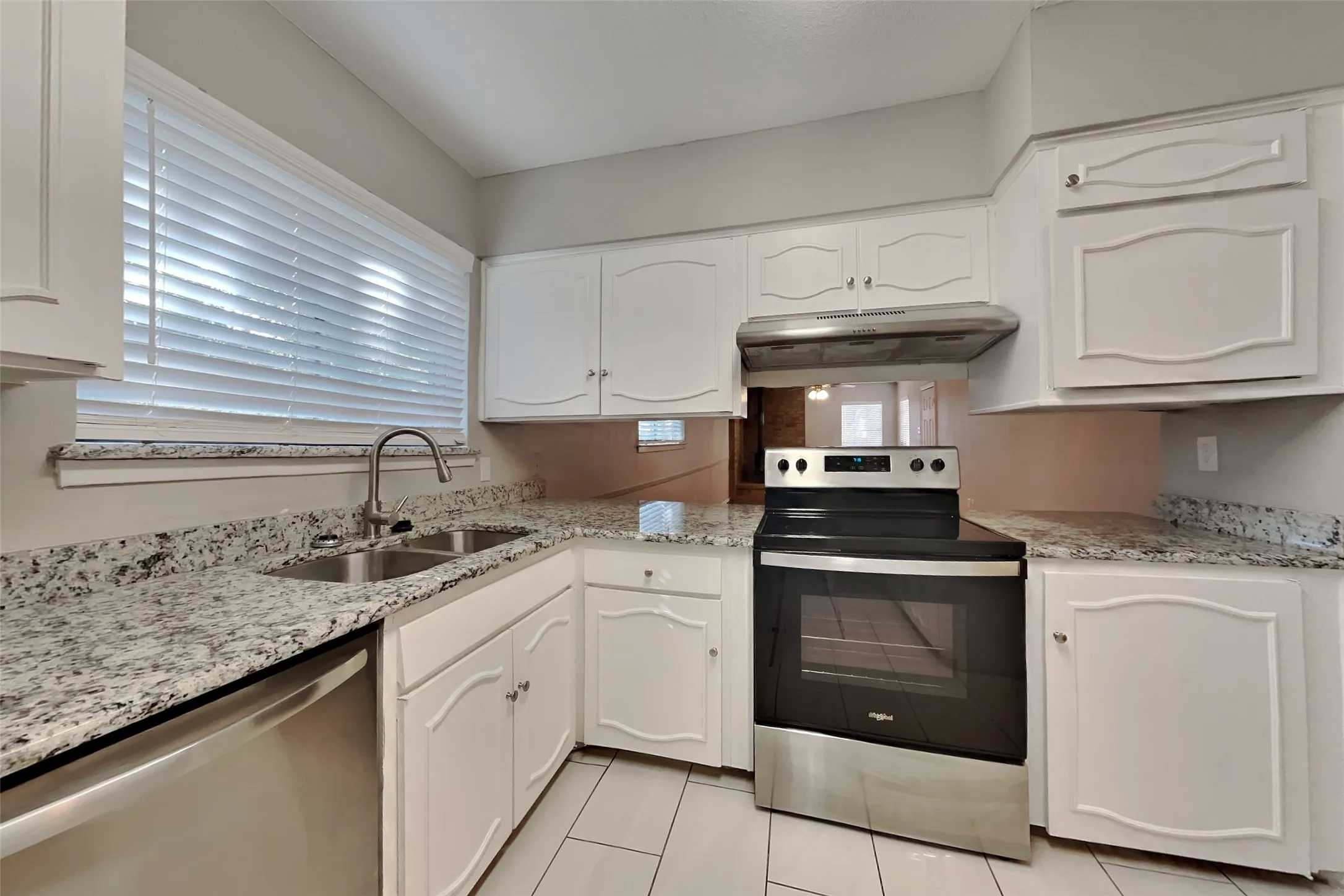 Single Family Residence For Rent in Tarrant County , 3001 Mark Drive, Arlington, Texas 76013, 3 Bedroom, 2 Bathroom, 2 Garage spaces, 1,851 Sqft, built in 1967, mls#21367186, Real Estate Agent in Arlington, Homes For Rent in Tarrant county, Homes For Rent in Arlington, Realtor in Arlington Texas, Real Estate Brokerage Independent Realty Texas, Luminita Cordes Realtor