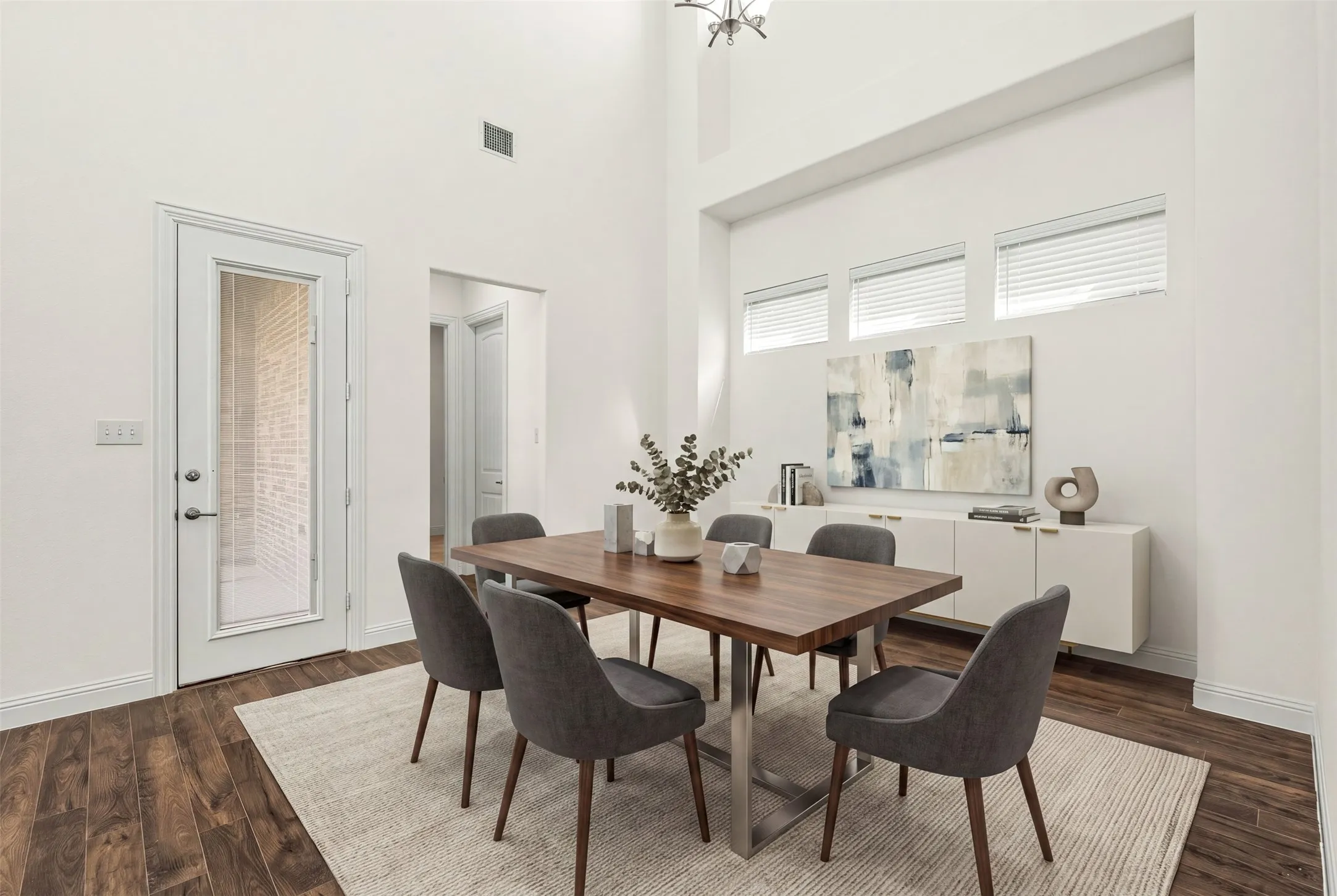 Single Family Residence For Sale in Tarrant County , 4529 Stone Valley Trail, Arlington, Texas 76005, 3 Bedroom, 3 Bathroom, 2 Garage spaces, 2,347 Sqft, built in 2021, mls#21367208, Real Estate Agent in Arlington, Homes For Sale in Tarrant county, Homes For Sale in Arlington, Realtor in Arlington Texas, Real Estate Brokerage Independent Realty Texas, Luminita Cordes Realtor