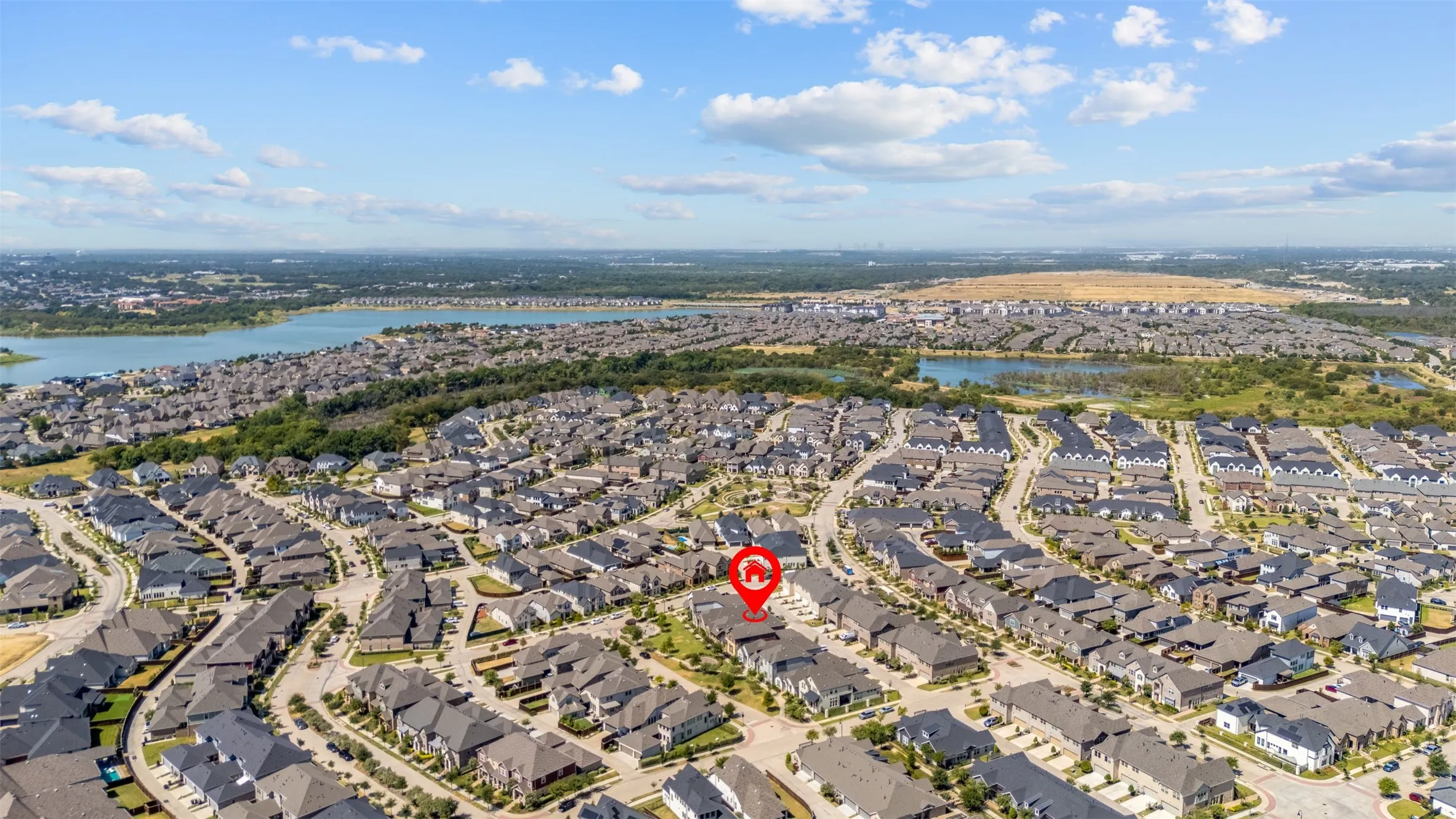 Single Family Residence For Sale in Tarrant County , 4529 Stone Valley Trail, Arlington, Texas 76005, 3 Bedroom, 3 Bathroom, 2 Garage spaces, 2,347 Sqft, built in 2021, mls#21367208, Real Estate Agent in Arlington, Homes For Sale in Tarrant county, Homes For Sale in Arlington, Realtor in Arlington Texas, Real Estate Brokerage Independent Realty Texas, Luminita Cordes Realtor