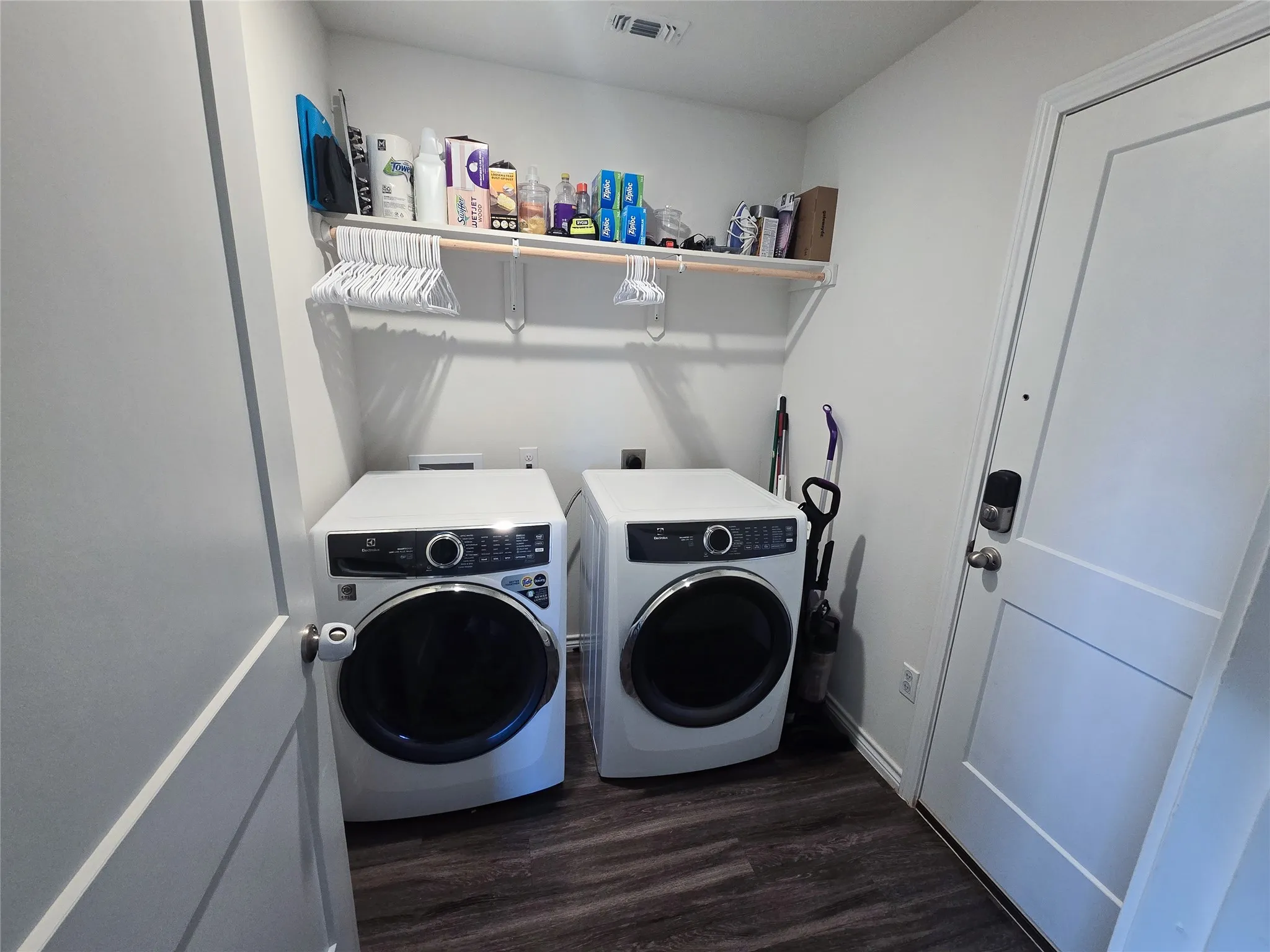 Single Family Residence For Sale in Taylor County , 3609 Yamini Drive, Abilene, Texas 79606, 3 Bedroom, 2 Bathroom, 2 Garage spaces, 1,327 Sqft, built in 2022, mls#21367209, Real Estate Agent in Abilene, Homes For Sale in Taylor county, Homes For Sale in Abilene, Realtor in Abilene Texas, Real Estate Brokerage Independent Realty Texas, Luminita Cordes Realtor