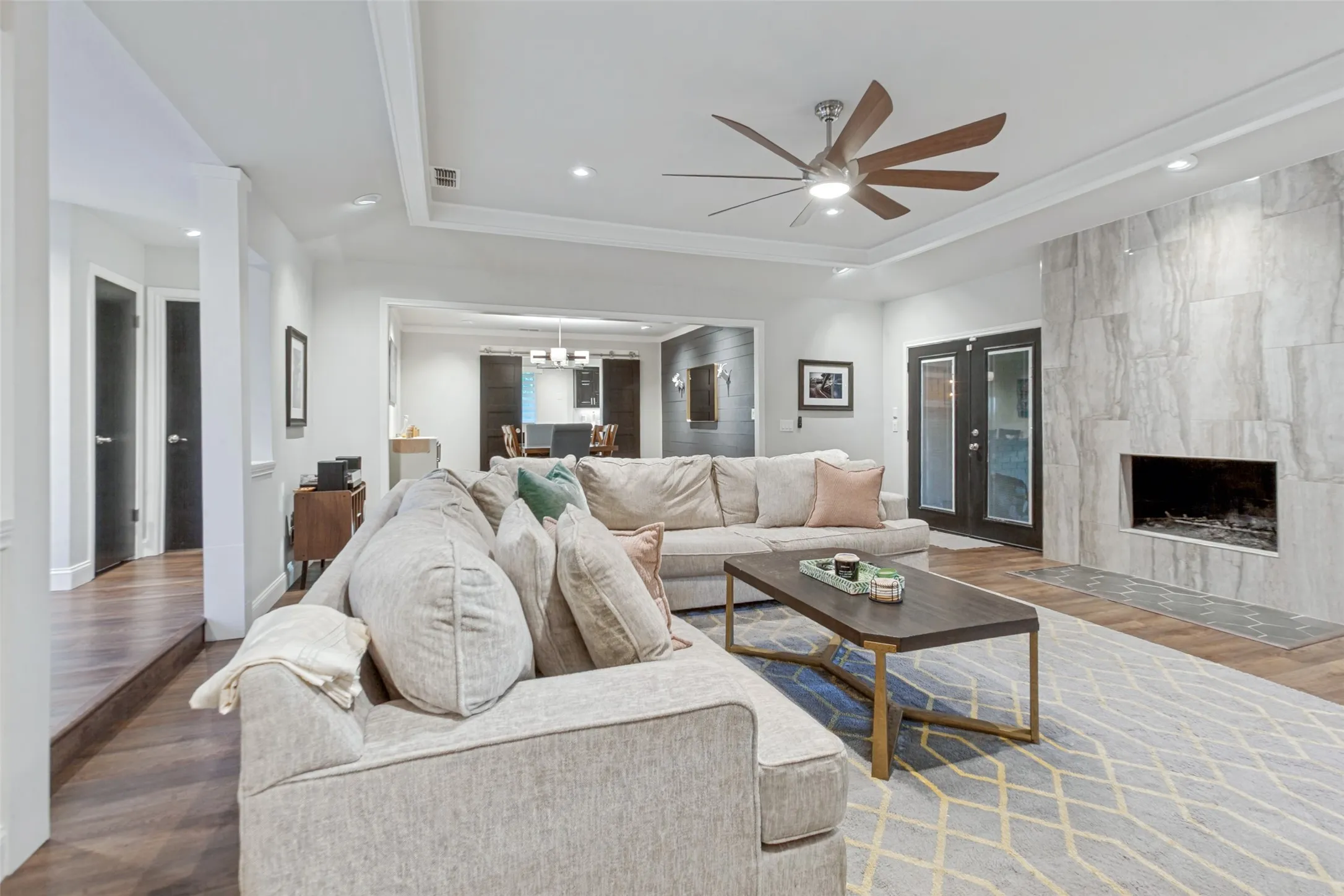 Single Family Residence For Sale in Collin County , 2901 Deep Valley Trail, Plano, Texas 75075, 3 Bedroom, 2 Bathroom, 2 Garage spaces, 1,988 Sqft, built in 1972, mls#21366648, Real Estate Agent in Plano, Homes For Sale in Collin county, Homes For Sale in Plano, Realtor in Plano Texas, Real Estate Brokerage Independent Realty Texas, Luminita Cordes Realtor