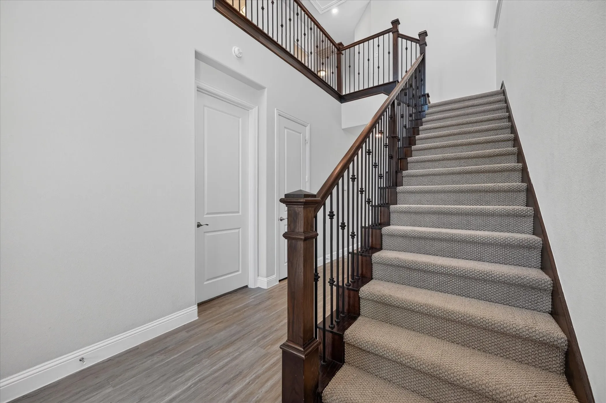 Single Family Residence For Rent in Collin County , 1381 Elaine Drive, Allen, Texas 75013, 3 Bedroom, 3 Bathroom, 2 Garage spaces, 1,892 Sqft, built in 2019, mls#21367220, Real Estate Agent in Allen, Homes For Rent in Collin county, Homes For Rent in Allen, Realtor in Allen Texas, Real Estate Brokerage Independent Realty Texas, Luminita Cordes Realtor
