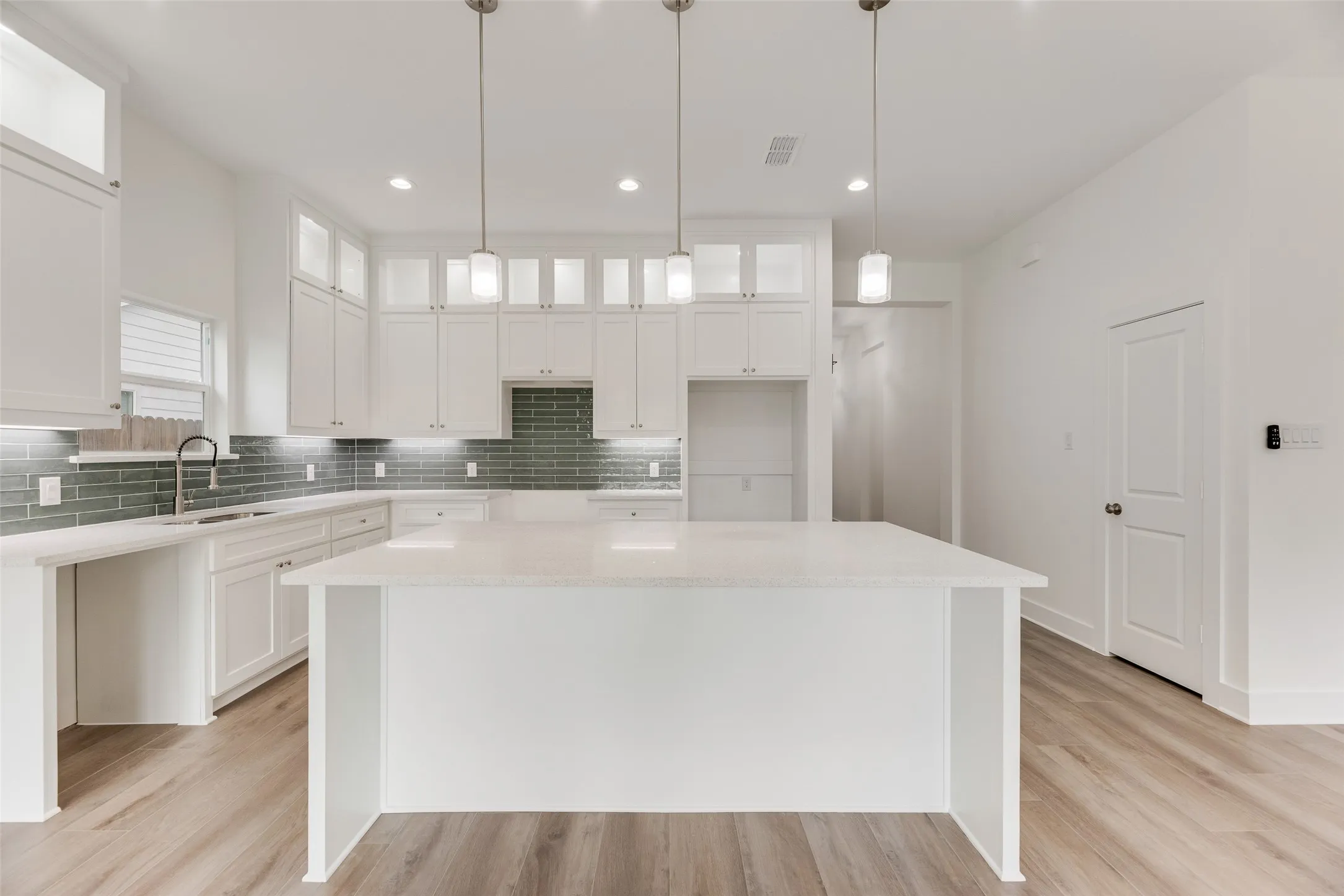 Single Family Residence For Sale in Dallas County , 1314 Hendricks Avenue, Dallas, Texas 75216, 4 Bedroom, 2 Bathroom, 2 Garage spaces, 1,826 Sqft, built in 2026, Price $389,900, mls#21363251, Real Estate Agent in Dallas, Homes For Sale in Dallas county, Homes For Sale in Dallas, Realtor in Dallas Texas, Real Estate Brokerage Independent Realty Texas, Luminita Cordes Realtor