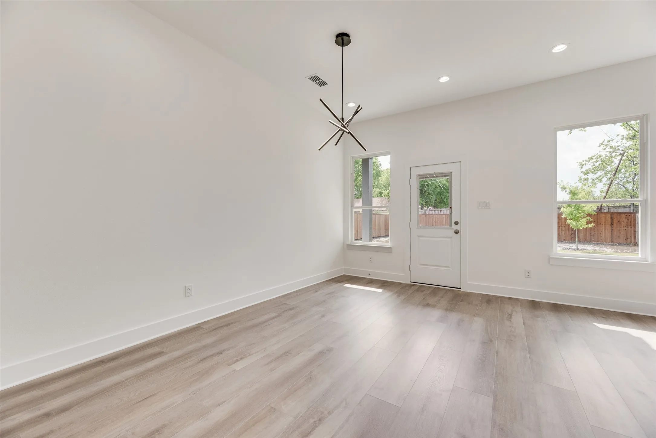 Single Family Residence For Sale in Dallas County , 1314 Hendricks Avenue, Dallas, Texas 75216, 4 Bedroom, 2 Bathroom, 2 Garage spaces, 1,826 Sqft, built in 2026, Price $389,900, mls#21363251, Real Estate Agent in Dallas, Homes For Sale in Dallas county, Homes For Sale in Dallas, Realtor in Dallas Texas, Real Estate Brokerage Independent Realty Texas, Luminita Cordes Realtor