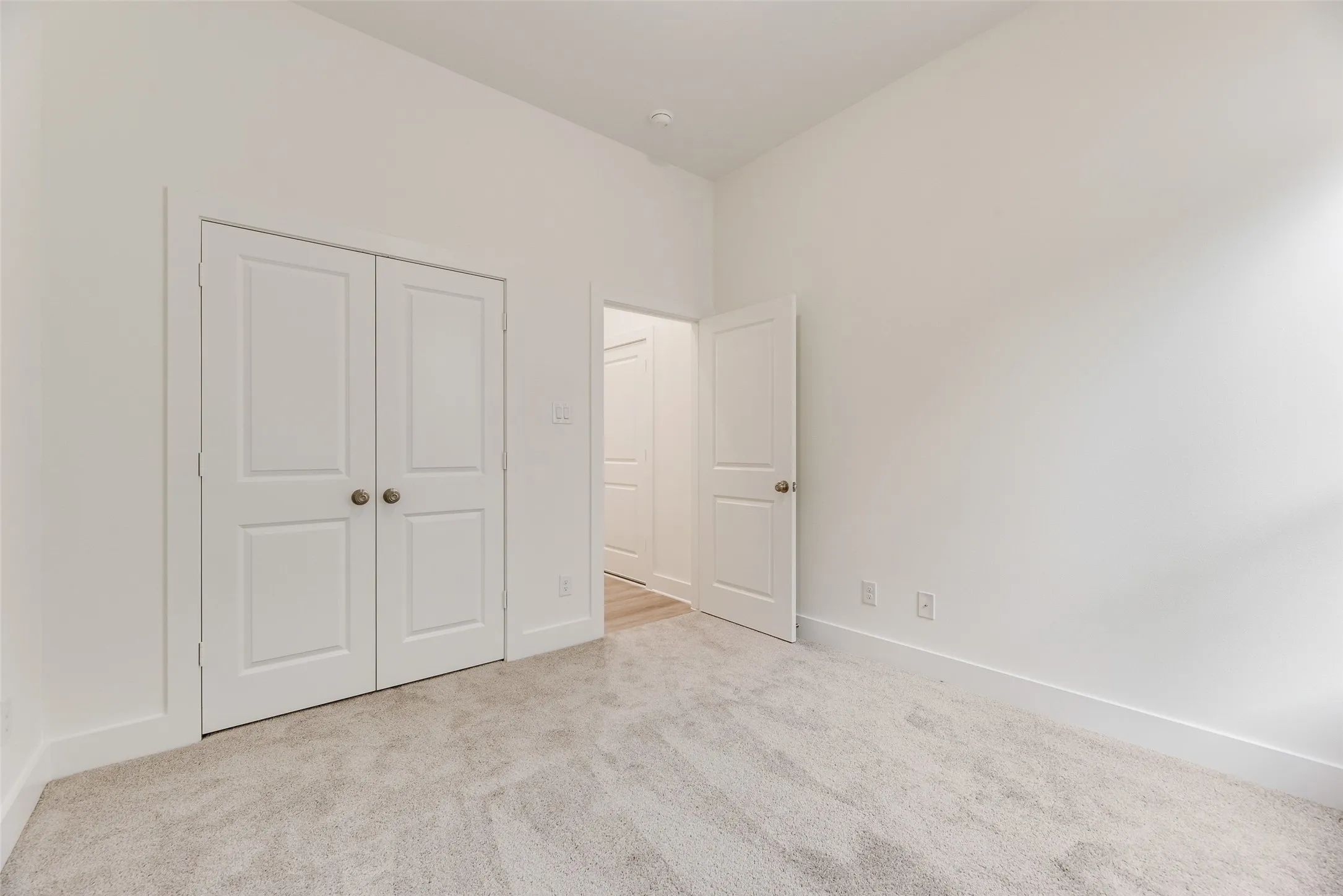 Single Family Residence For Sale in Dallas County , 1314 Hendricks Avenue, Dallas, Texas 75216, 4 Bedroom, 2 Bathroom, 2 Garage spaces, 1,826 Sqft, built in 2026, Price $389,900, mls#21363251, Real Estate Agent in Dallas, Homes For Sale in Dallas county, Homes For Sale in Dallas, Realtor in Dallas Texas, Real Estate Brokerage Independent Realty Texas, Luminita Cordes Realtor