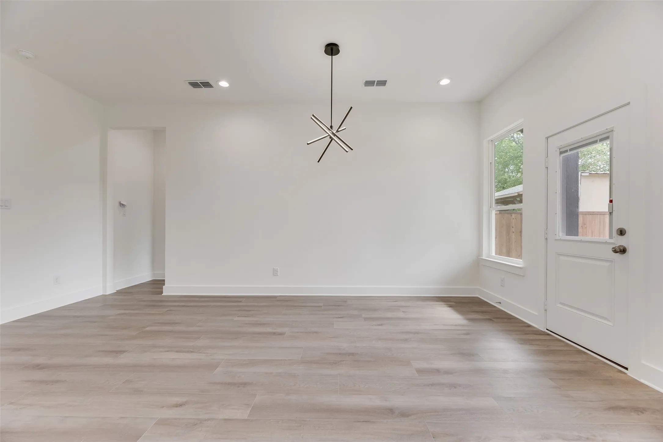 Single Family Residence For Sale in Dallas County , 1314 Hendricks Avenue, Dallas, Texas 75216, 4 Bedroom, 2 Bathroom, 2 Garage spaces, 1,826 Sqft, built in 2026, Price $389,900, mls#21363251, Real Estate Agent in Dallas, Homes For Sale in Dallas county, Homes For Sale in Dallas, Realtor in Dallas Texas, Real Estate Brokerage Independent Realty Texas, Luminita Cordes Realtor