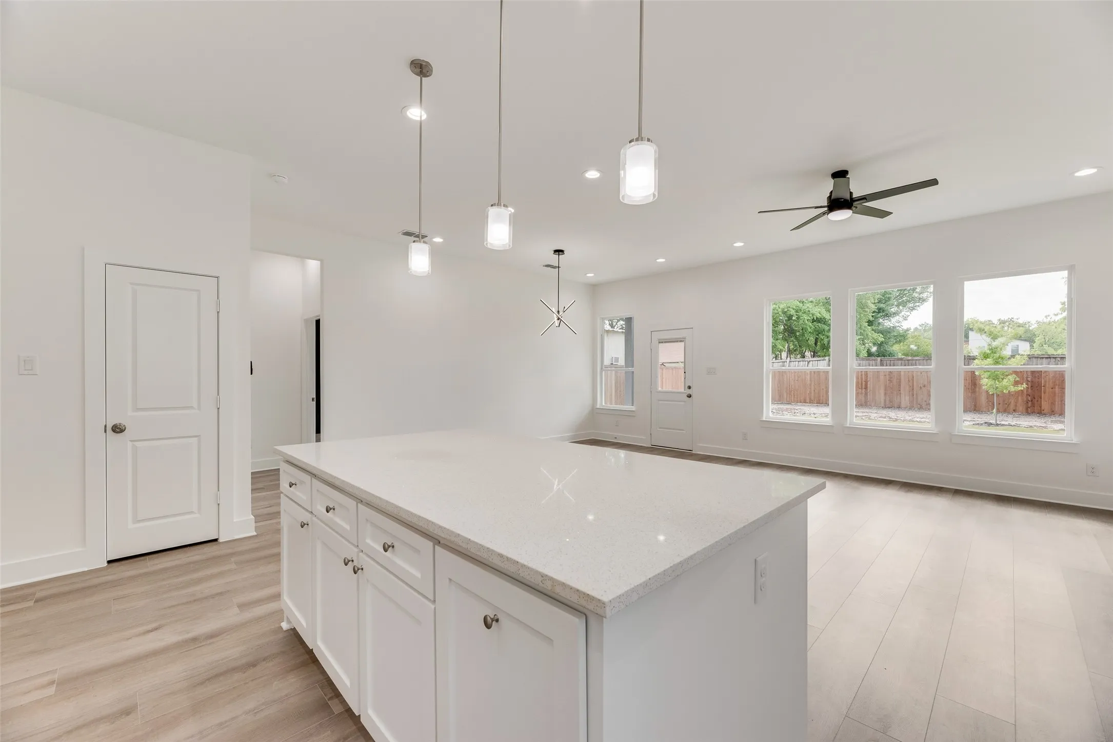 Single Family Residence For Sale in Dallas County , 1314 Hendricks Avenue, Dallas, Texas 75216, 4 Bedroom, 2 Bathroom, 2 Garage spaces, 1,826 Sqft, built in 2026, Price $389,900, mls#21363251, Real Estate Agent in Dallas, Homes For Sale in Dallas county, Homes For Sale in Dallas, Realtor in Dallas Texas, Real Estate Brokerage Independent Realty Texas, Luminita Cordes Realtor