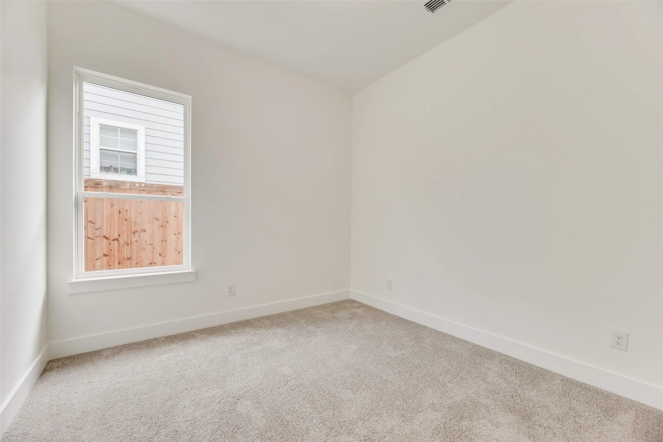 Single Family Residence For Sale in Dallas County , 1314 Hendricks Avenue, Dallas, Texas 75216, 4 Bedroom, 2 Bathroom, 2 Garage spaces, 1,826 Sqft, built in 2026, Price $389,900, mls#21363251, Real Estate Agent in Dallas, Homes For Sale in Dallas county, Homes For Sale in Dallas, Realtor in Dallas Texas, Real Estate Brokerage Independent Realty Texas, Luminita Cordes Realtor