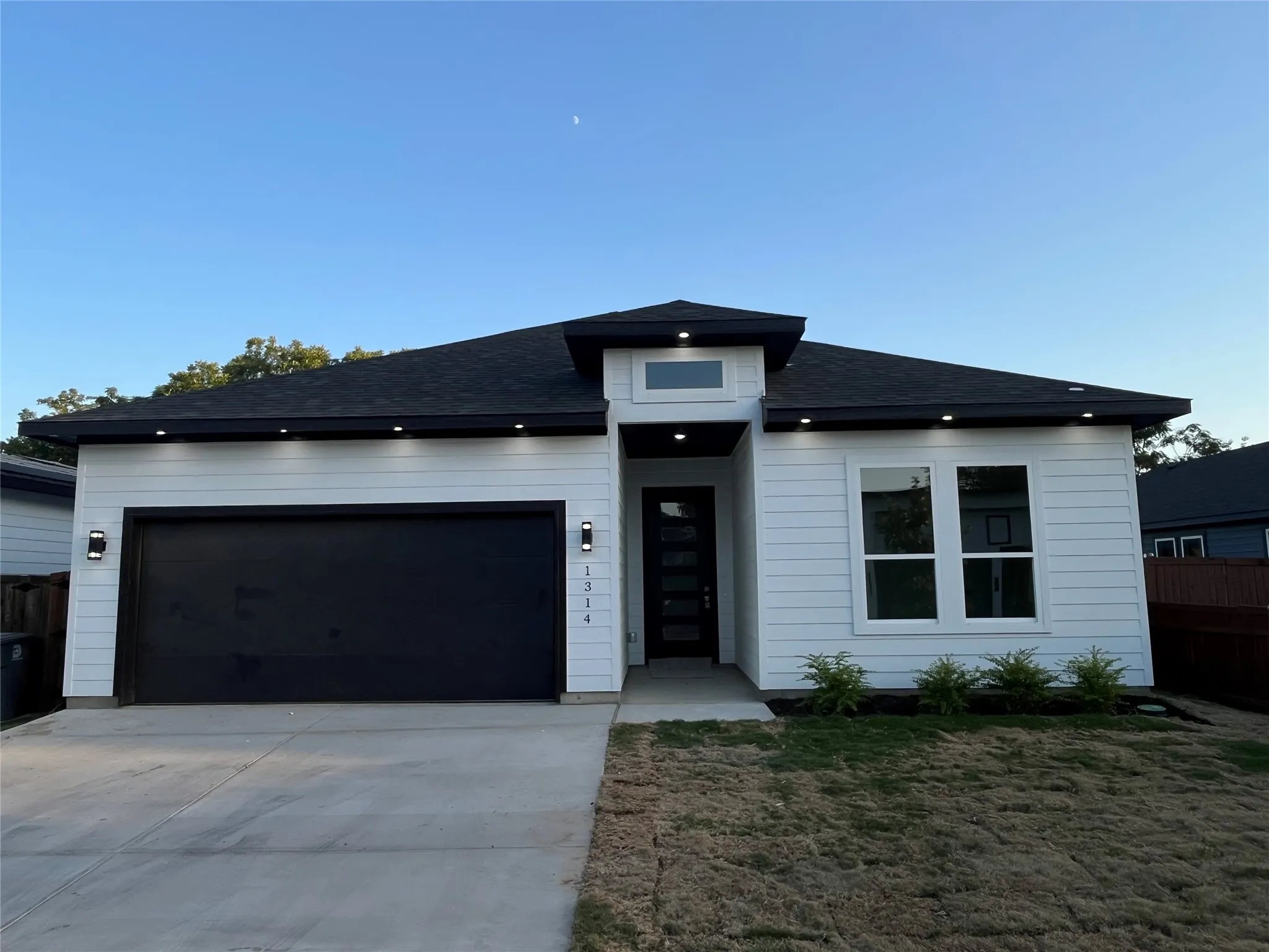 Single Family Residence For Sale in Dallas County , 1314 Hendricks Avenue, Dallas, Texas 75216, 4 Bedroom, 2 Bathroom, 2 Garage spaces, 1,826 Sqft, built in 2026, Price $389,900, mls#21363251, Real Estate Agent in Dallas, Homes For Sale in Dallas county, Homes For Sale in Dallas, Realtor in Dallas Texas, Real Estate Brokerage Independent Realty Texas, Luminita Cordes Realtor