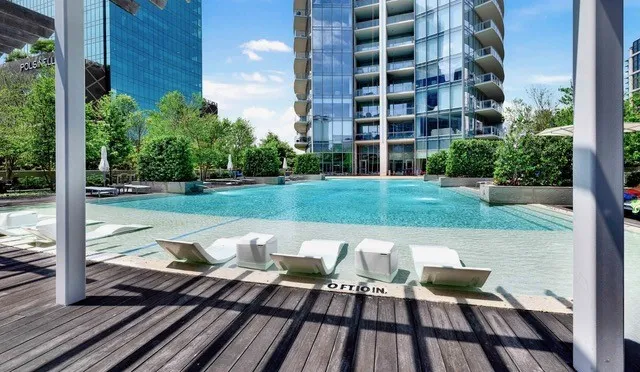 Condominium For Rent in Dallas County , 2900 Mckinnon Street 804, Dallas, Texas 75201, 2 Bedroom, 3 Bathroom, 2 Garage spaces, 1,430 Sqft, built in 2005, mls#21367089, Real Estate Agent in Dallas, Homes For Rent in Dallas county, Homes For Rent in Dallas, Realtor in Dallas Texas, Real Estate Brokerage Independent Realty Texas, Luminita Cordes Realtor