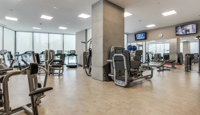 Condominium For Rent in Dallas County , 2900 Mckinnon Street 804, Dallas, Texas 75201, 2 Bedroom, 3 Bathroom, 2 Garage spaces, 1,430 Sqft, built in 2005, mls#21367089, Real Estate Agent in Dallas, Homes For Rent in Dallas county, Homes For Rent in Dallas, Realtor in Dallas Texas, Real Estate Brokerage Independent Realty Texas, Luminita Cordes Realtor