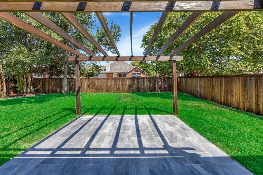 Single Family Residence For Sale in Denton County , 1611 Mallard Drive, Corinth, Texas 76210, 4 Bedroom, 2 Bathroom, 2 Garage spaces, 2,165 Sqft, built in 1999, mls#21367236, Real Estate Agent in Corinth, Homes For Sale in Denton county, Homes For Sale in Corinth, Realtor in Corinth Texas, Real Estate Brokerage Independent Realty Texas, Luminita Cordes Realtor