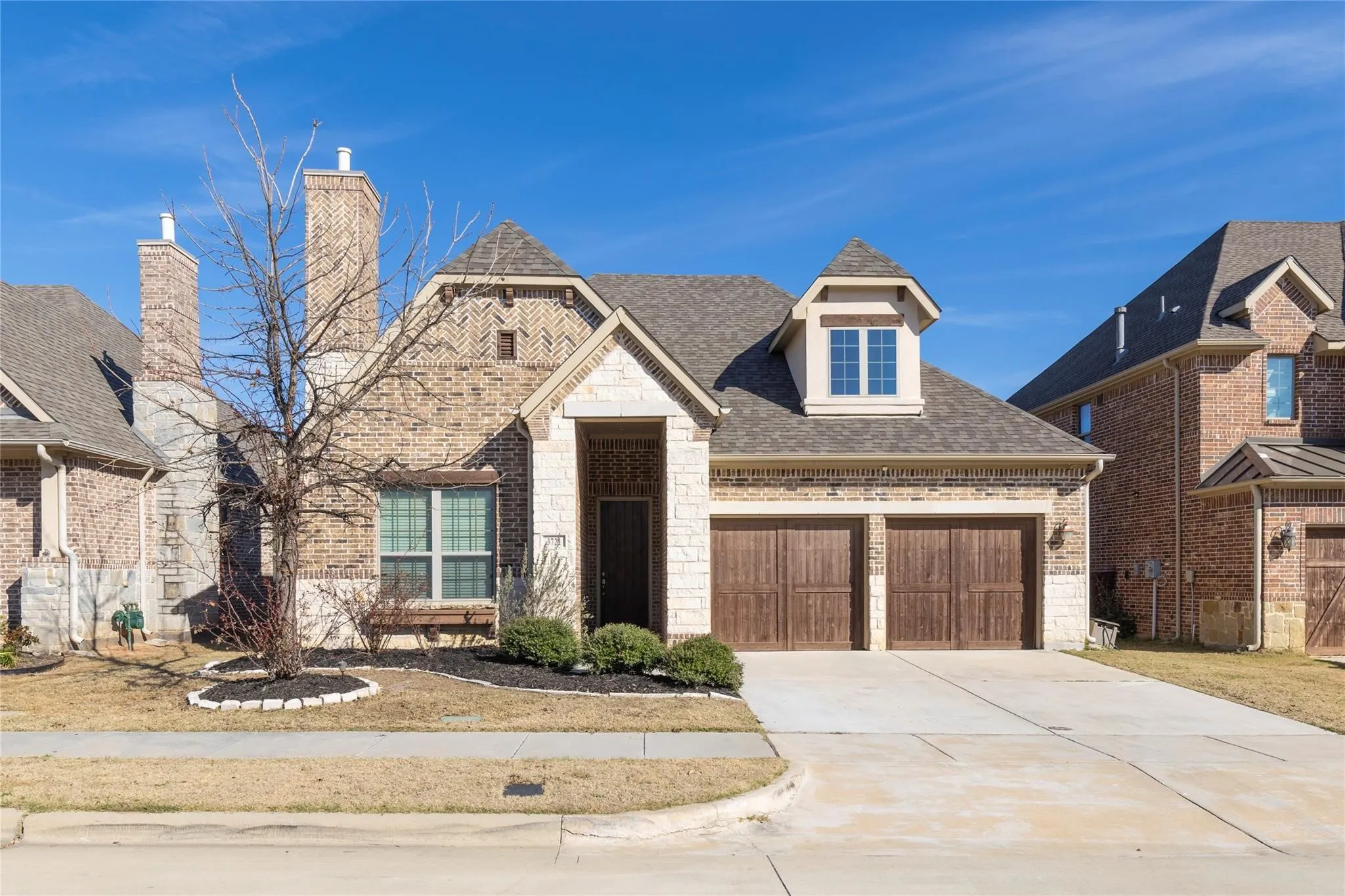 Single Family Residence For Sale in Denton County , 3721 Winchester, The Colony, Texas 75056, 3 Bedroom, 2 Bathroom, 3 Garage spaces, 2,339 Sqft, built in 2015, Price $595,000, mls#21367241, Real Estate Agent in The Colony, Homes For Sale in Denton county, Homes For Sale in The Colony, Realtor in The Colony Texas, Real Estate Brokerage Independent Realty Texas, Luminita Cordes Realtor