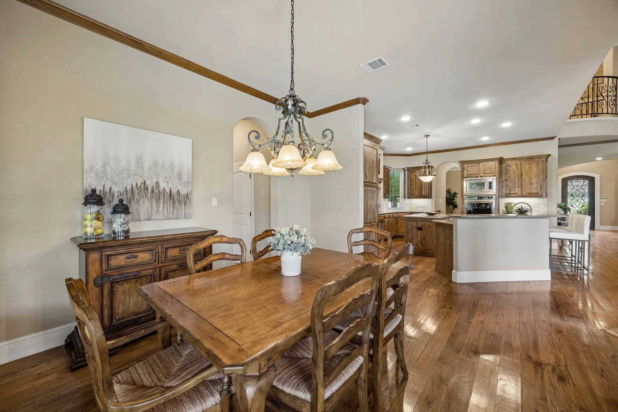 Single Family Residence For Sale in Tarrant County , 1313 Vanderbilt Drive, Keller, Texas 76262, 4 Bedroom, 4 Bathroom, 3 Garage spaces, 4,470 Sqft, built in 2007, mls#21365249, Real Estate Agent in Keller, Homes For Sale in Tarrant county, Homes For Sale in Keller, Realtor in Keller Texas, Real Estate Brokerage Independent Realty Texas, Luminita Cordes Realtor