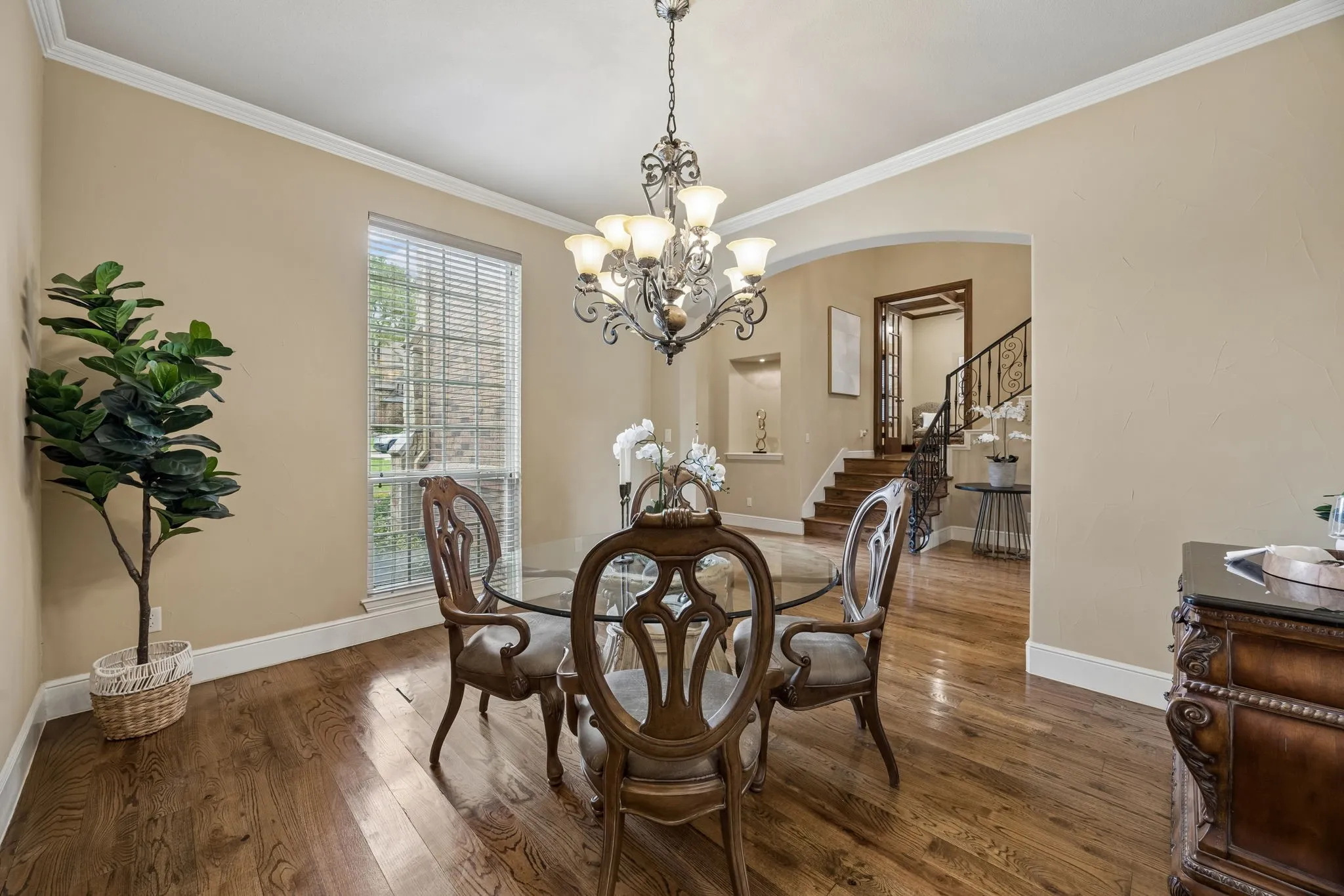 Single Family Residence For Sale in Tarrant County , 1313 Vanderbilt Drive, Keller, Texas 76262, 4 Bedroom, 4 Bathroom, 3 Garage spaces, 4,470 Sqft, built in 2007, mls#21365249, Real Estate Agent in Keller, Homes For Sale in Tarrant county, Homes For Sale in Keller, Realtor in Keller Texas, Real Estate Brokerage Independent Realty Texas, Luminita Cordes Realtor