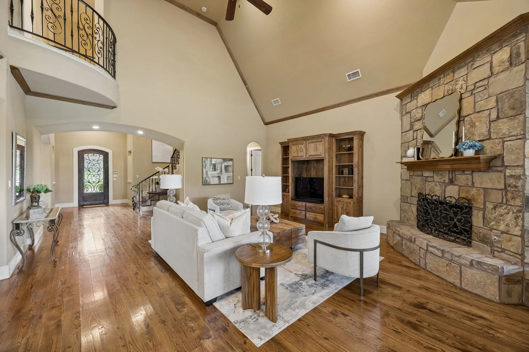 Single Family Residence For Sale in Tarrant County , 1313 Vanderbilt Drive, Keller, Texas 76262, 4 Bedroom, 4 Bathroom, 3 Garage spaces, 4,470 Sqft, built in 2007, mls#21365249, Real Estate Agent in Keller, Homes For Sale in Tarrant county, Homes For Sale in Keller, Realtor in Keller Texas, Real Estate Brokerage Independent Realty Texas, Luminita Cordes Realtor