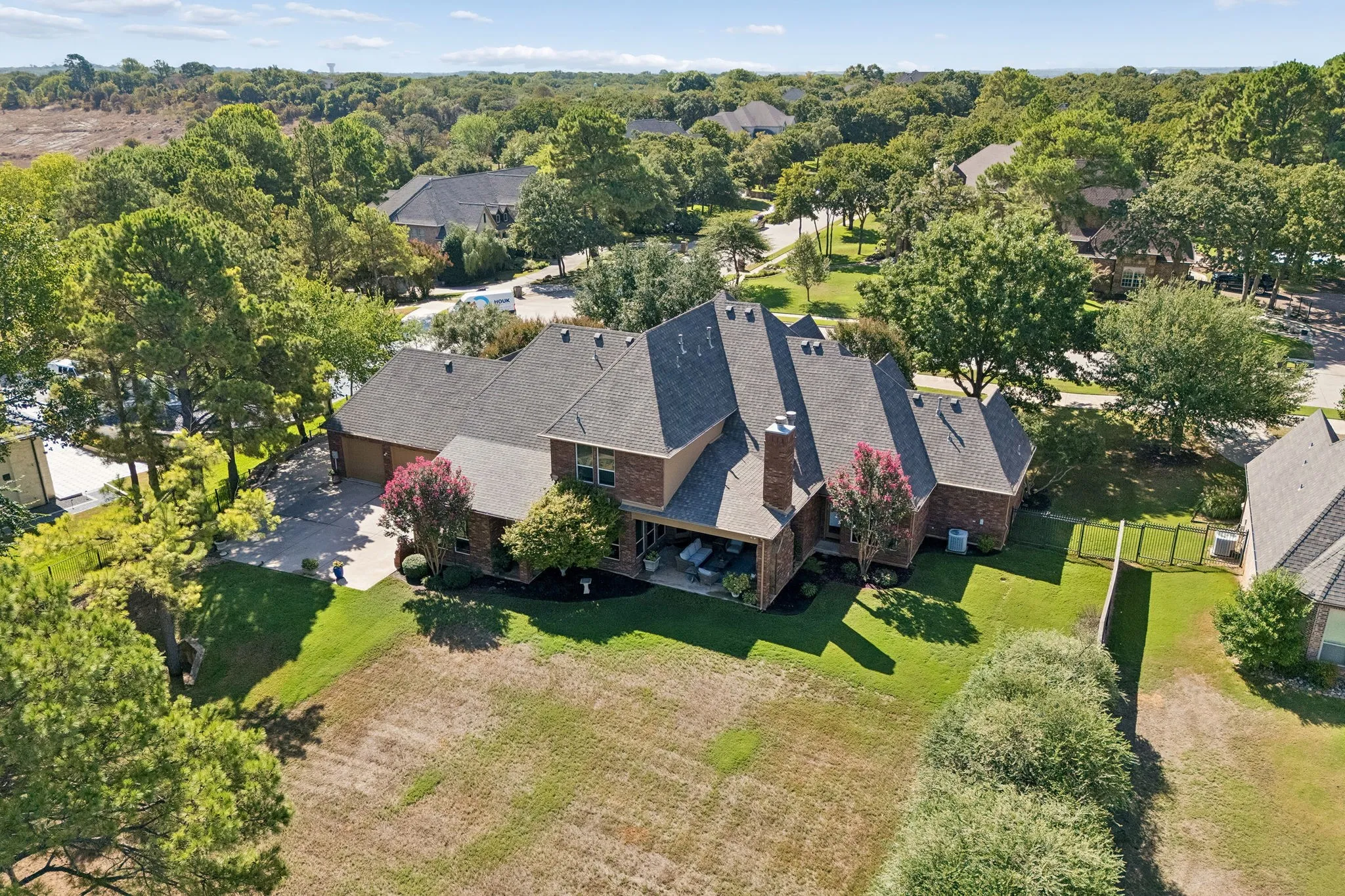 Single Family Residence For Sale in Tarrant County , 1313 Vanderbilt Drive, Keller, Texas 76262, 4 Bedroom, 4 Bathroom, 3 Garage spaces, 4,470 Sqft, built in 2007, mls#21365249, Real Estate Agent in Keller, Homes For Sale in Tarrant county, Homes For Sale in Keller, Realtor in Keller Texas, Real Estate Brokerage Independent Realty Texas, Luminita Cordes Realtor