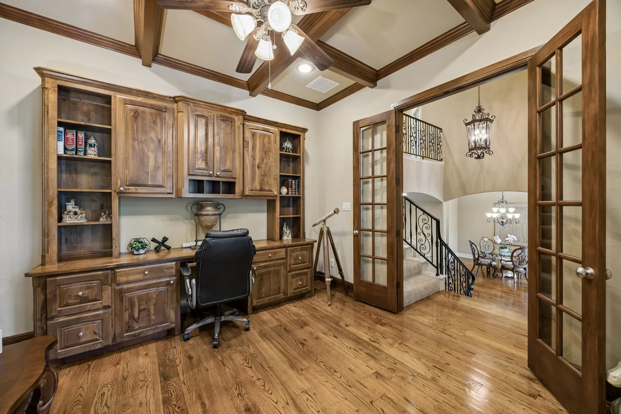 Single Family Residence For Sale in Tarrant County , 1313 Vanderbilt Drive, Keller, Texas 76262, 4 Bedroom, 4 Bathroom, 3 Garage spaces, 4,470 Sqft, built in 2007, mls#21365249, Real Estate Agent in Keller, Homes For Sale in Tarrant county, Homes For Sale in Keller, Realtor in Keller Texas, Real Estate Brokerage Independent Realty Texas, Luminita Cordes Realtor