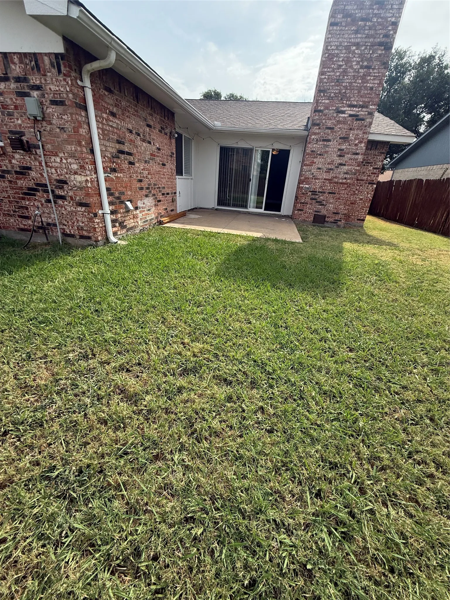 Single Family Residence For Rent in Dallas County , 4817 Sprucewood Lane, Garland, Texas 75044, 4 Bedroom, 2 Bathroom, 2 Garage spaces, 2,117 Sqft, built in 1974, mls#21367097, Real Estate Agent in Garland, Homes For Rent in Dallas county, Homes For Rent in Garland, Realtor in Garland Texas, Real Estate Brokerage Independent Realty Texas, Luminita Cordes Realtor