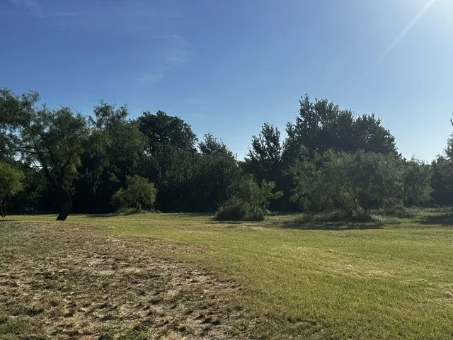 Mobile Home For Sale in Mc Culloch County , 575 County Road 442, Rochelle, Texas 76872, 3 Bedroom, 2 Bathroom, 2 Garage spaces, 1,344 Sqft, built in 1985, mls#21367216, Real Estate Agent in Rochelle, Homes For Sale in Mc Culloch county, Homes For Sale in Rochelle, Realtor in Rochelle Texas, Real Estate Brokerage Independent Realty Texas, Luminita Cordes Realtor