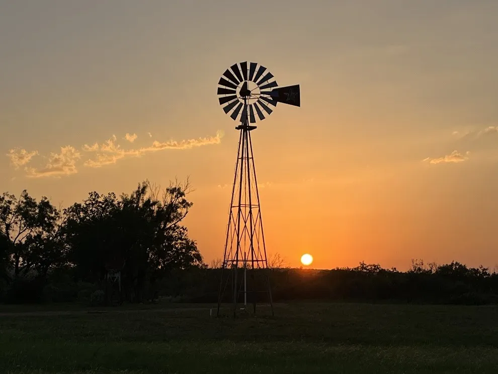 Mobile Home For Sale in Mc Culloch County , 575 County Road 442, Rochelle, Texas 76872, 3 Bedroom, 2 Bathroom, 2 Garage spaces, 1,344 Sqft, built in 1985, mls#21367216, Real Estate Agent in Rochelle, Homes For Sale in Mc Culloch county, Homes For Sale in Rochelle, Realtor in Rochelle Texas, Real Estate Brokerage Independent Realty Texas, Luminita Cordes Realtor