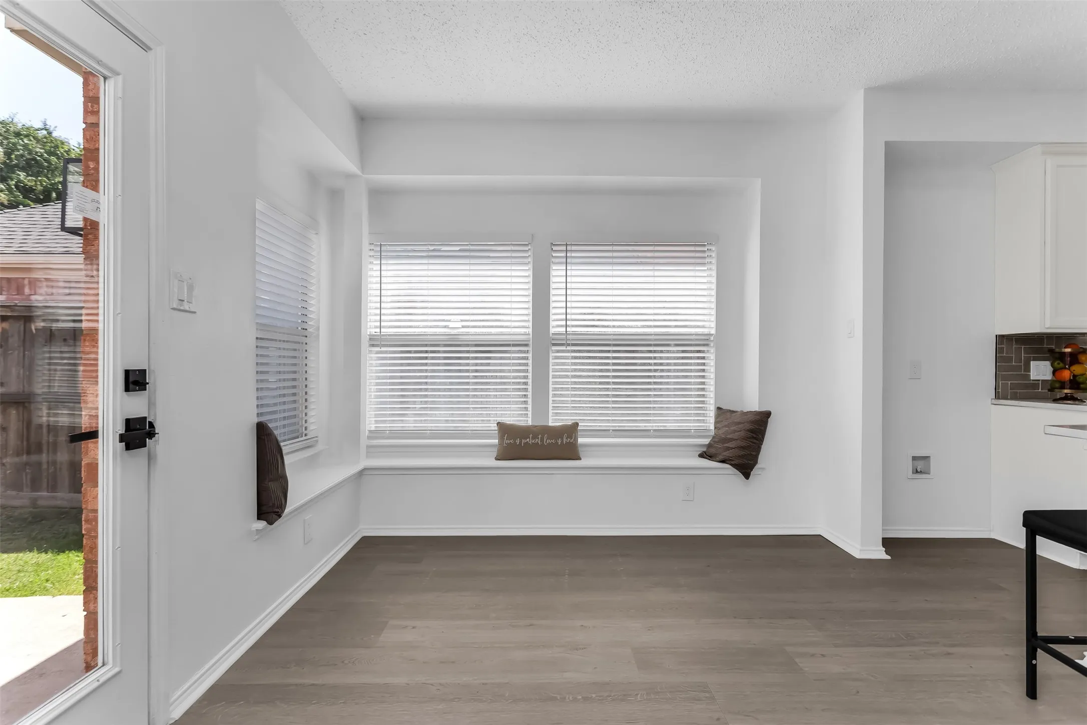 Single Family Residence For Sale in Collin County , 431 Trinity Drive, Allen, Texas 75002, 4 Bedroom, 3 Bathroom, 2 Garage spaces, 3,260 Sqft, built in 2001, mls#21365850, Real Estate Agent in Allen, Homes For Sale in Collin county, Homes For Sale in Allen, Realtor in Allen Texas, Real Estate Brokerage Independent Realty Texas, Luminita Cordes Realtor