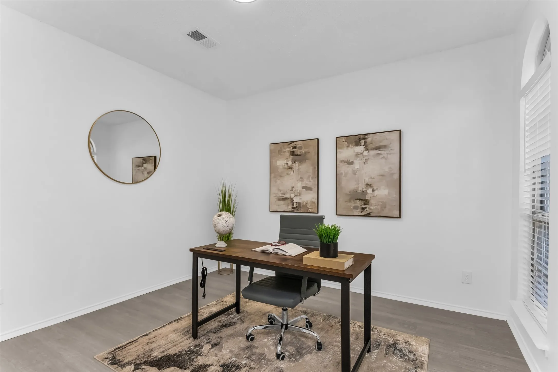 Single Family Residence For Sale in Collin County , 431 Trinity Drive, Allen, Texas 75002, 4 Bedroom, 3 Bathroom, 2 Garage spaces, 3,260 Sqft, built in 2001, mls#21365850, Real Estate Agent in Allen, Homes For Sale in Collin county, Homes For Sale in Allen, Realtor in Allen Texas, Real Estate Brokerage Independent Realty Texas, Luminita Cordes Realtor