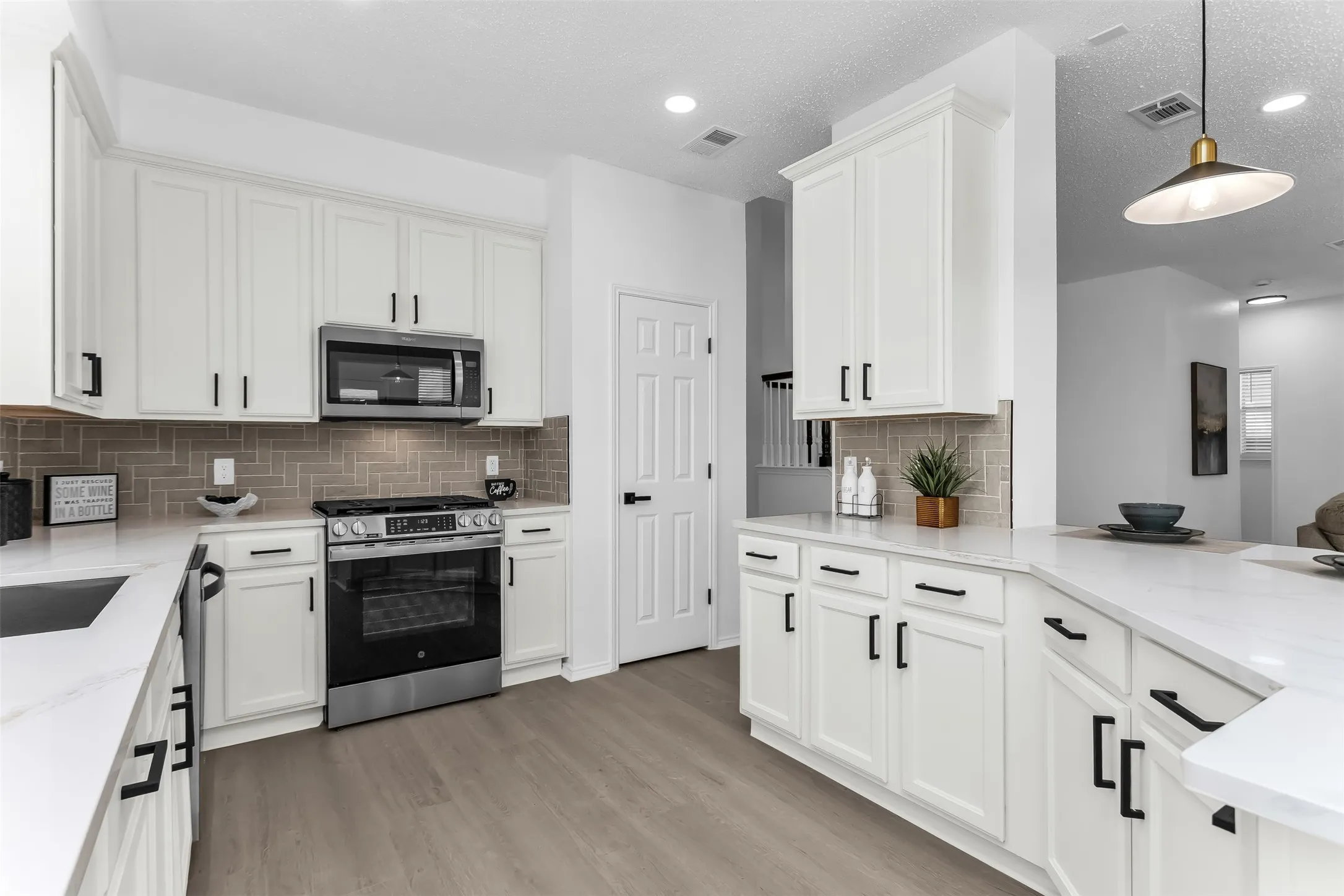 Single Family Residence For Sale in Collin County , 431 Trinity Drive, Allen, Texas 75002, 4 Bedroom, 3 Bathroom, 2 Garage spaces, 3,260 Sqft, built in 2001, mls#21365850, Real Estate Agent in Allen, Homes For Sale in Collin county, Homes For Sale in Allen, Realtor in Allen Texas, Real Estate Brokerage Independent Realty Texas, Luminita Cordes Realtor