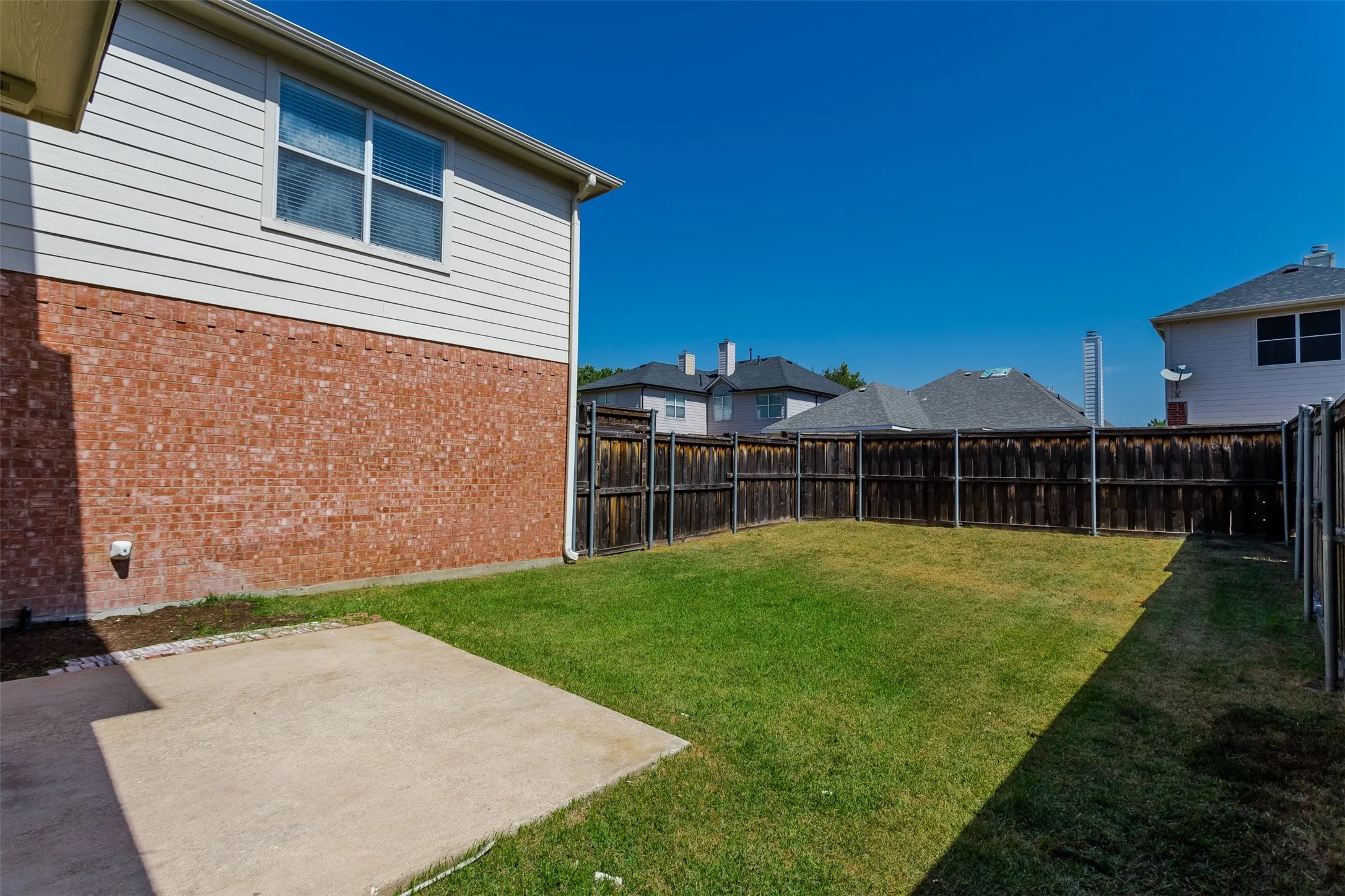 Single Family Residence For Sale in Collin County , 431 Trinity Drive, Allen, Texas 75002, 4 Bedroom, 3 Bathroom, 2 Garage spaces, 3,260 Sqft, built in 2001, mls#21365850, Real Estate Agent in Allen, Homes For Sale in Collin county, Homes For Sale in Allen, Realtor in Allen Texas, Real Estate Brokerage Independent Realty Texas, Luminita Cordes Realtor