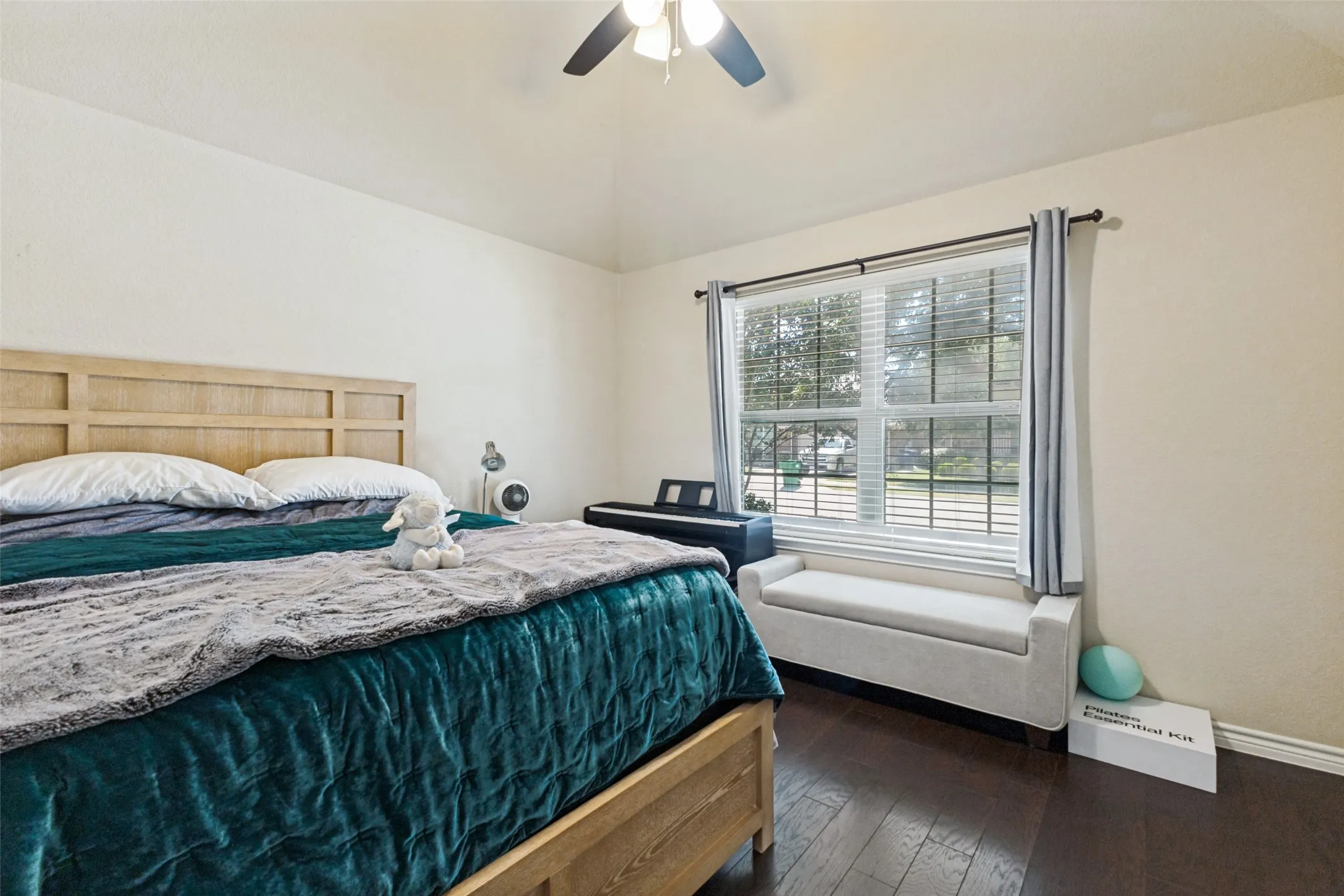 Single Family Residence For Sale in Rockwall County , 188 Griffin Avenue, Fate, Texas 75189, 3 Bedroom, 2 Bathroom, 3 Garage spaces, 1,720 Sqft, built in 2012, mls#21367262, Real Estate Agent in Fate, Homes For Sale in Rockwall county, Homes For Sale in Fate, Realtor in Fate Texas, Real Estate Brokerage Independent Realty Texas, Luminita Cordes Realtor