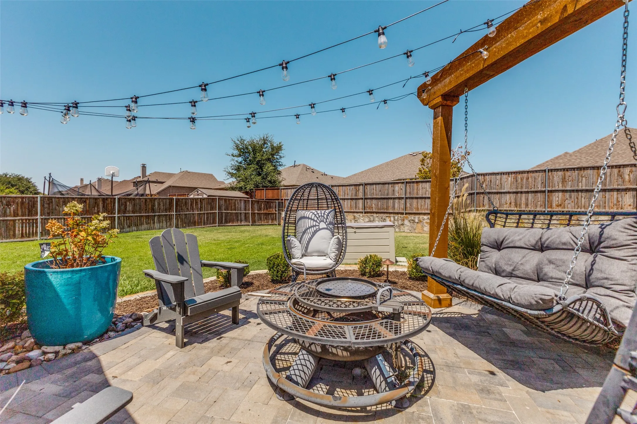 Single Family Residence For Sale in Rockwall County , 188 Griffin Avenue, Fate, Texas 75189, 3 Bedroom, 2 Bathroom, 3 Garage spaces, 1,720 Sqft, built in 2012, mls#21367262, Real Estate Agent in Fate, Homes For Sale in Rockwall county, Homes For Sale in Fate, Realtor in Fate Texas, Real Estate Brokerage Independent Realty Texas, Luminita Cordes Realtor