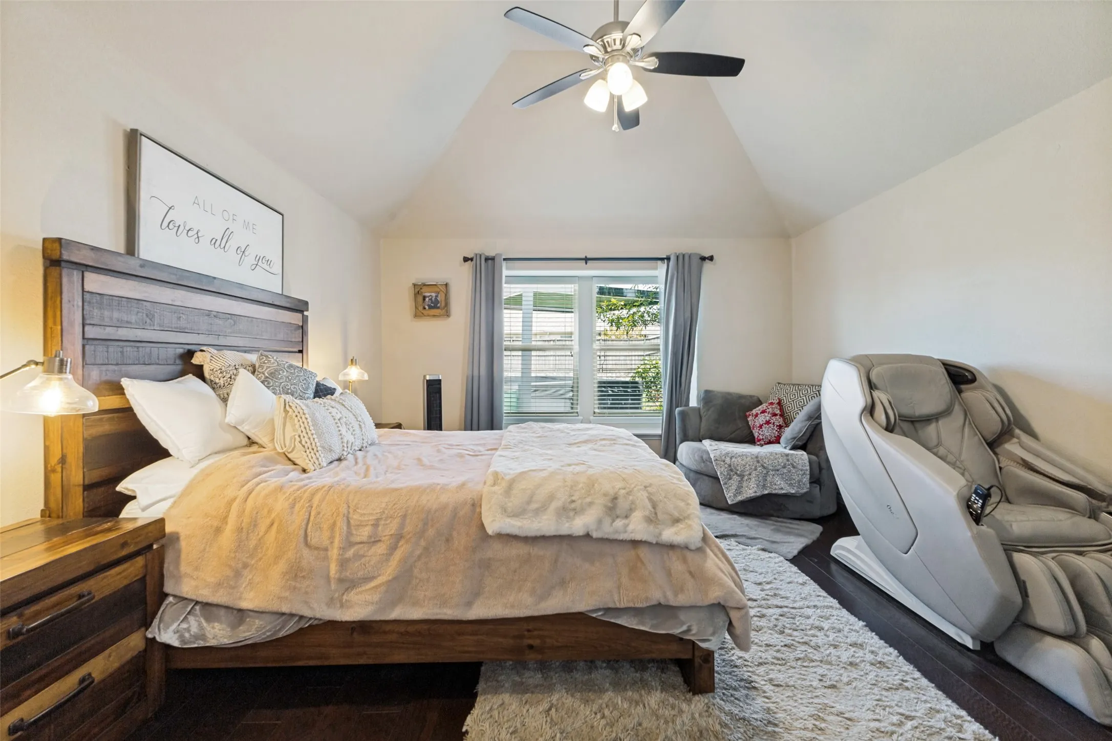 Single Family Residence For Sale in Rockwall County , 188 Griffin Avenue, Fate, Texas 75189, 3 Bedroom, 2 Bathroom, 3 Garage spaces, 1,720 Sqft, built in 2012, mls#21367262, Real Estate Agent in Fate, Homes For Sale in Rockwall county, Homes For Sale in Fate, Realtor in Fate Texas, Real Estate Brokerage Independent Realty Texas, Luminita Cordes Realtor