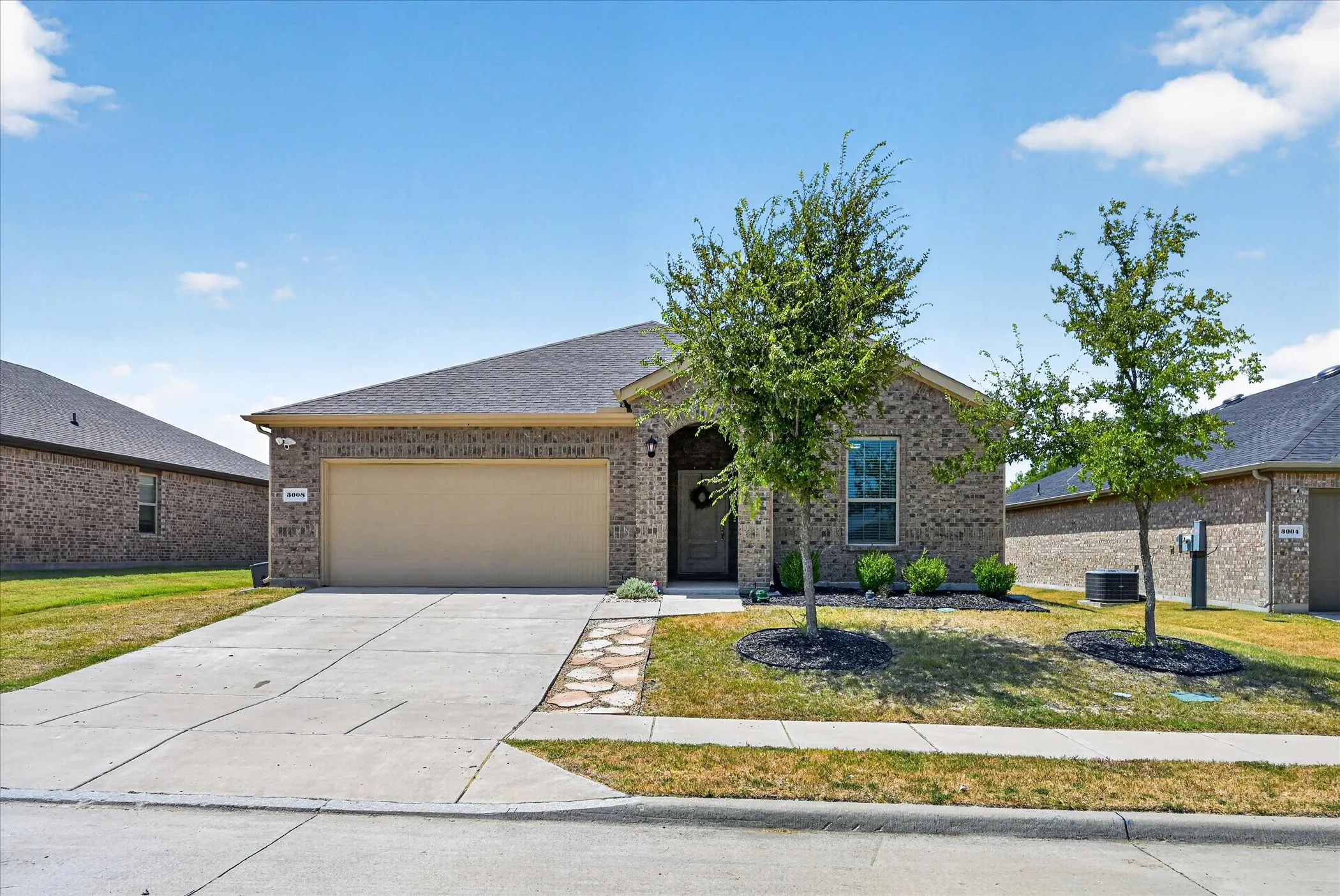 Single Family Residence For Sale in Collin County , 3008 Redwood Street, Anna, Texas 75409, 4 Bedroom, 2 Bathroom, 2 Garage spaces, 1,825 Sqft, built in 2021, mls#21366833, Real Estate Agent in Anna, Homes For Sale in Collin county, Homes For Sale in Anna, Realtor in Anna Texas, Real Estate Brokerage Independent Realty Texas, Luminita Cordes Realtor