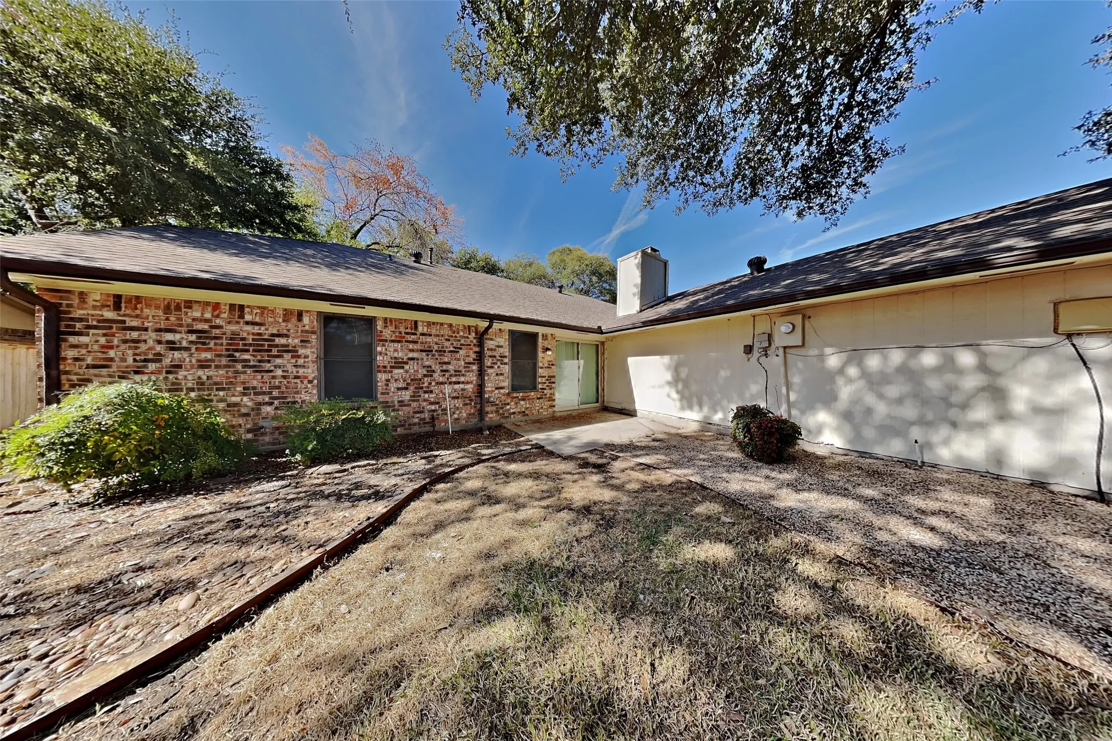Single Family Residence For Rent in Collin County , 4413 Denver Drive, Plano, Texas 75093, 3 Bedroom, 2 Bathroom, 2 Garage spaces, 1,646 Sqft, built in 1979, mls#21367267, Real Estate Agent in Plano, Homes For Rent in Collin county, Homes For Rent in Plano, Realtor in Plano Texas, Real Estate Brokerage Independent Realty Texas, Luminita Cordes Realtor
