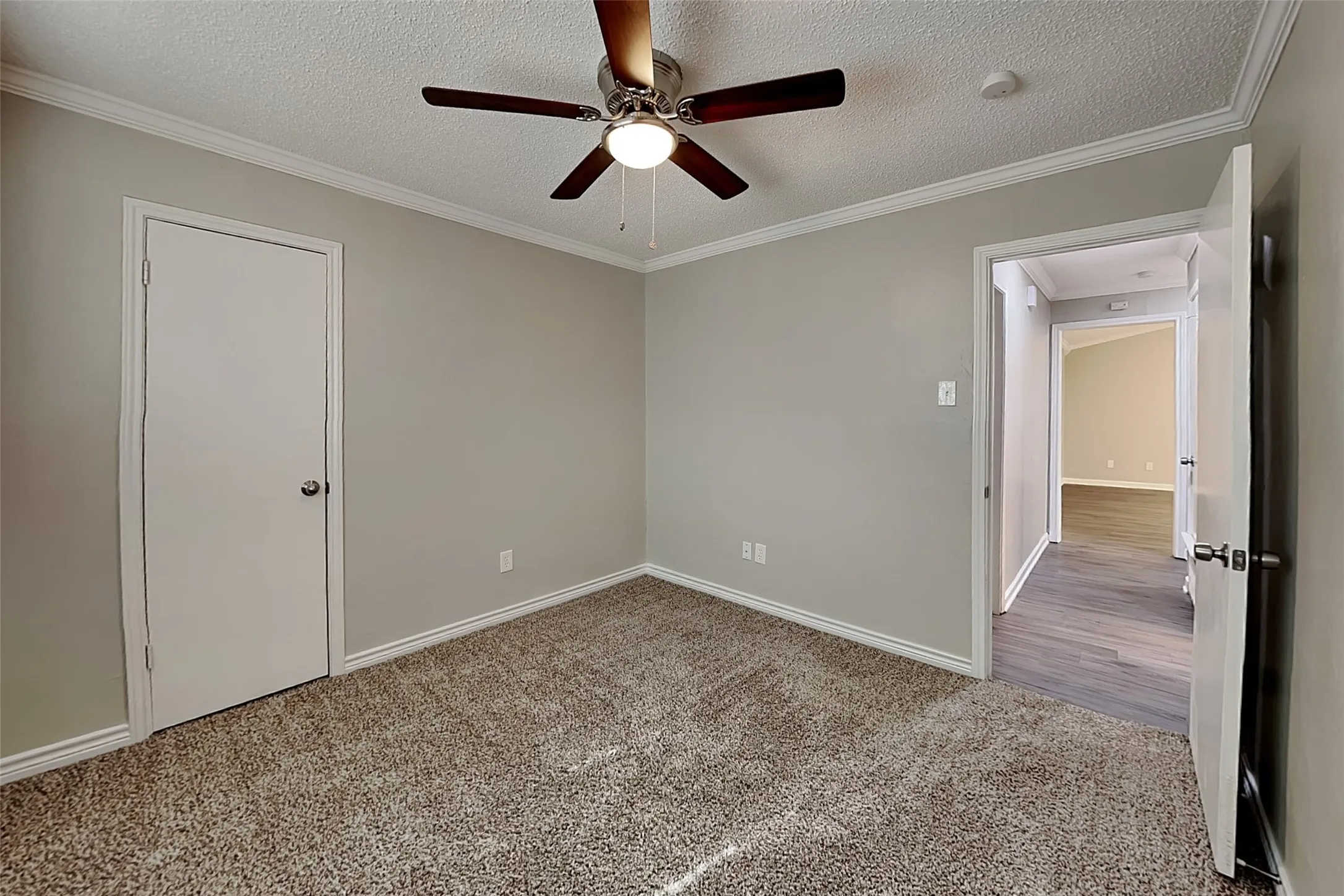 Single Family Residence For Rent in Collin County , 4413 Denver Drive, Plano, Texas 75093, 3 Bedroom, 2 Bathroom, 2 Garage spaces, 1,646 Sqft, built in 1979, mls#21367267, Real Estate Agent in Plano, Homes For Rent in Collin county, Homes For Rent in Plano, Realtor in Plano Texas, Real Estate Brokerage Independent Realty Texas, Luminita Cordes Realtor